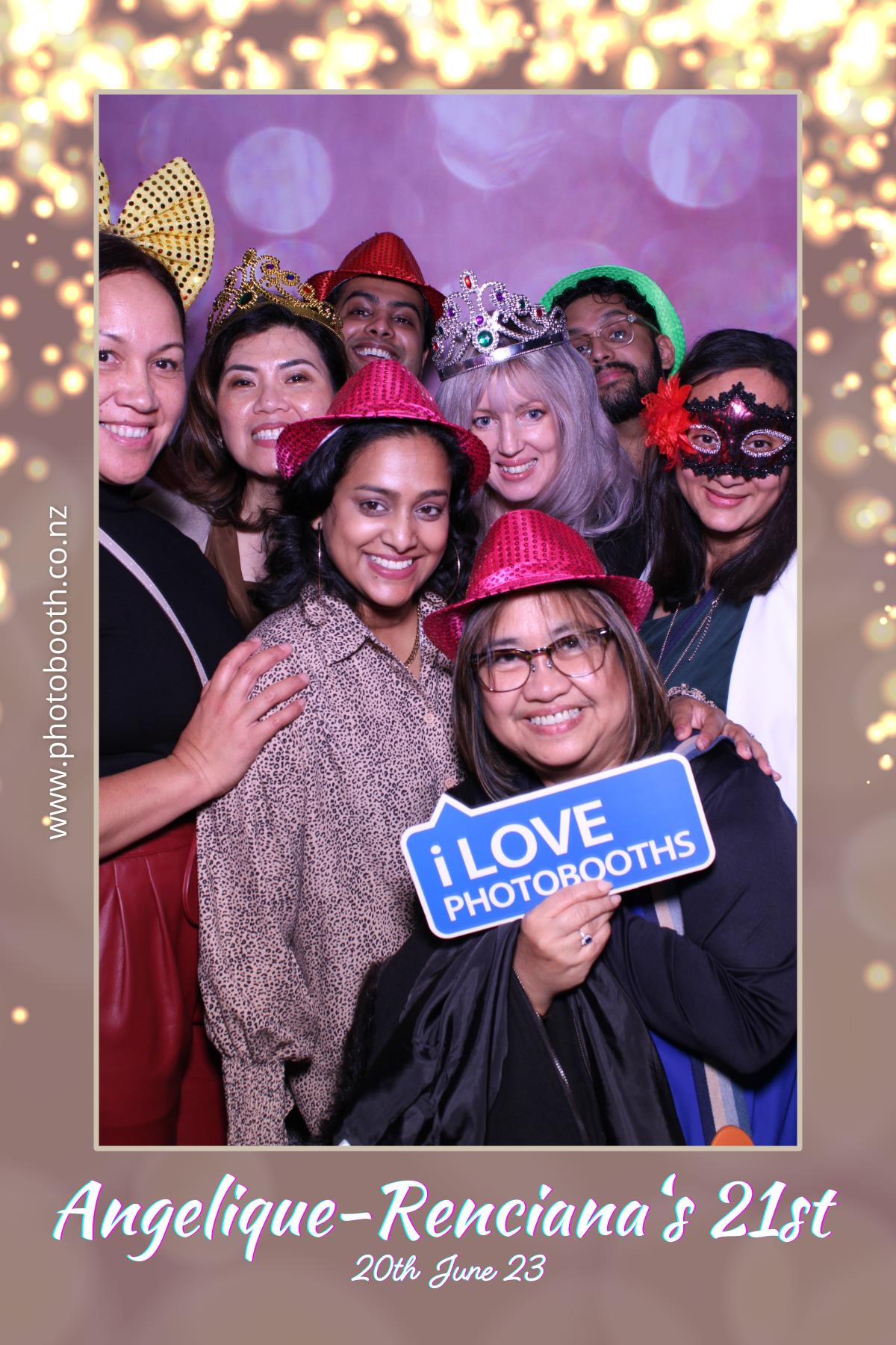 Angelique-Renciana 21st | View more photos from the event at gallery.photobooth.co.nz/u/SelfieCentral/Angelique-Renciana-21st