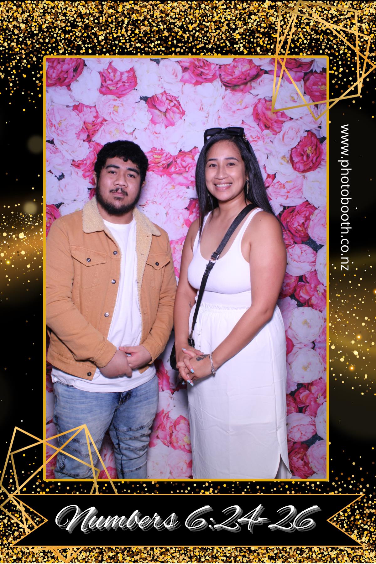 Dana's Birthday | View more photos from the event at gallery.photobooth.co.nz/u/SelfieCentral/Danas-Birthday