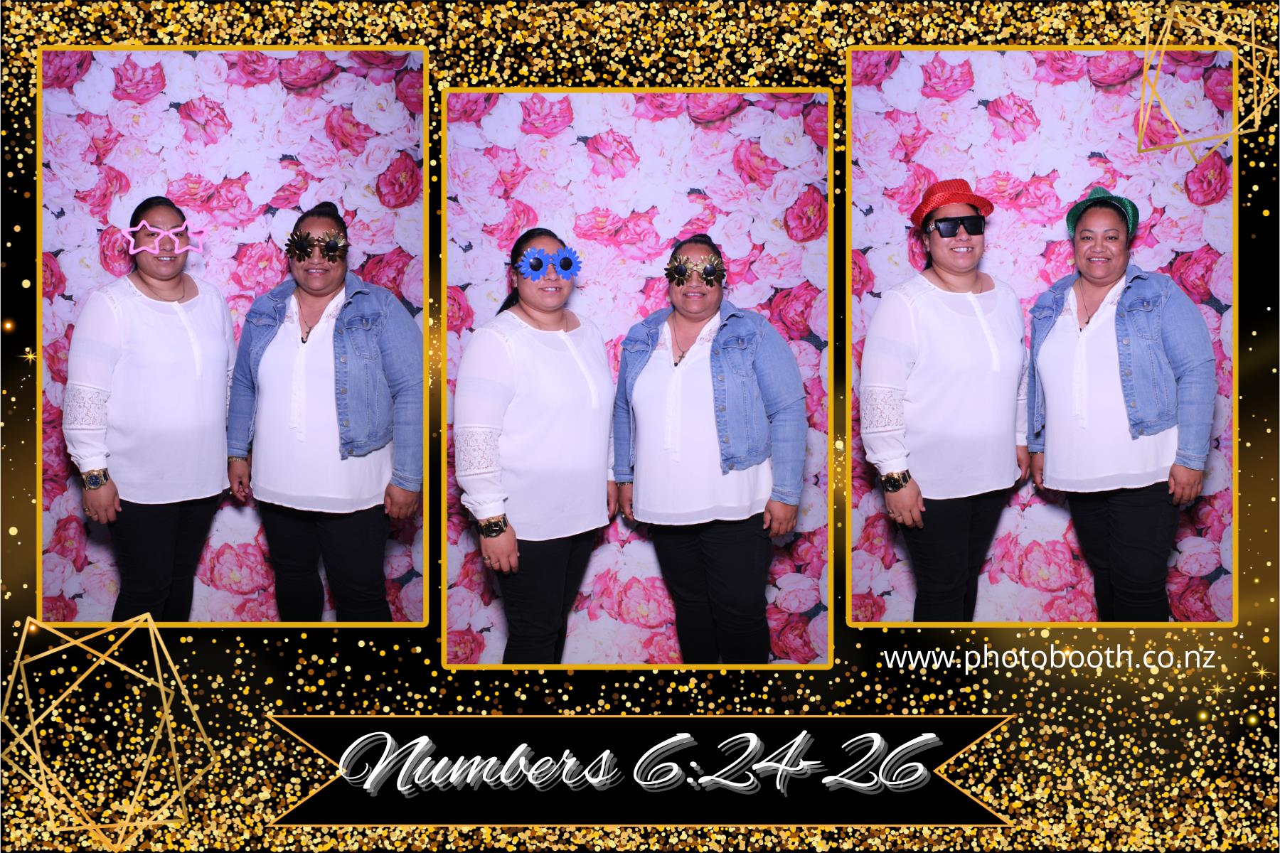 Dana's Birthday | View more photos from the event at gallery.photobooth.co.nz/u/SelfieCentral/Danas-Birthday