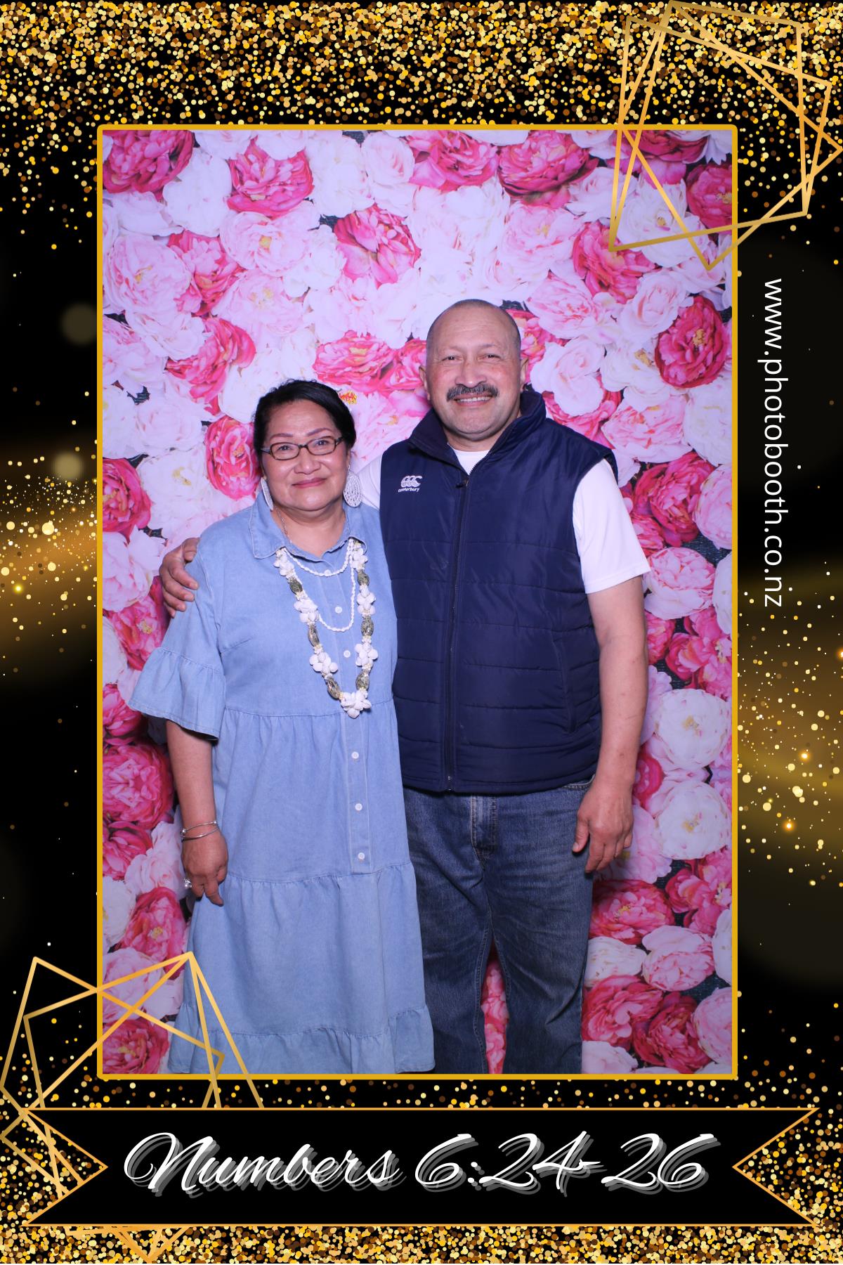 Dana's Birthday | View more photos from the event at gallery.photobooth.co.nz/u/SelfieCentral/Danas-Birthday