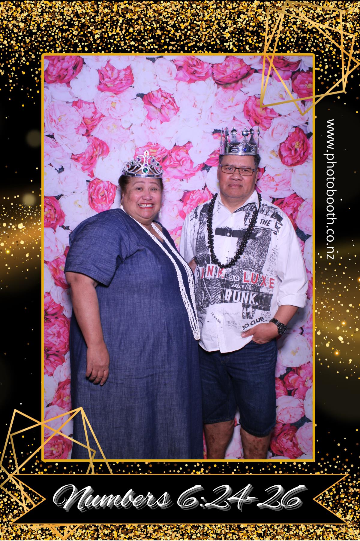 Dana's Birthday | View more photos from the event at gallery.photobooth.co.nz/u/SelfieCentral/Danas-Birthday