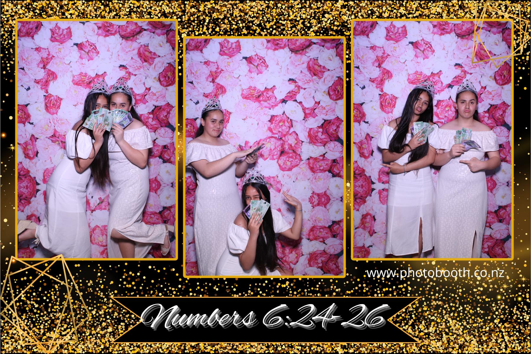 Dana's Birthday | View more photos from the event at gallery.photobooth.co.nz/u/SelfieCentral/Danas-Birthday