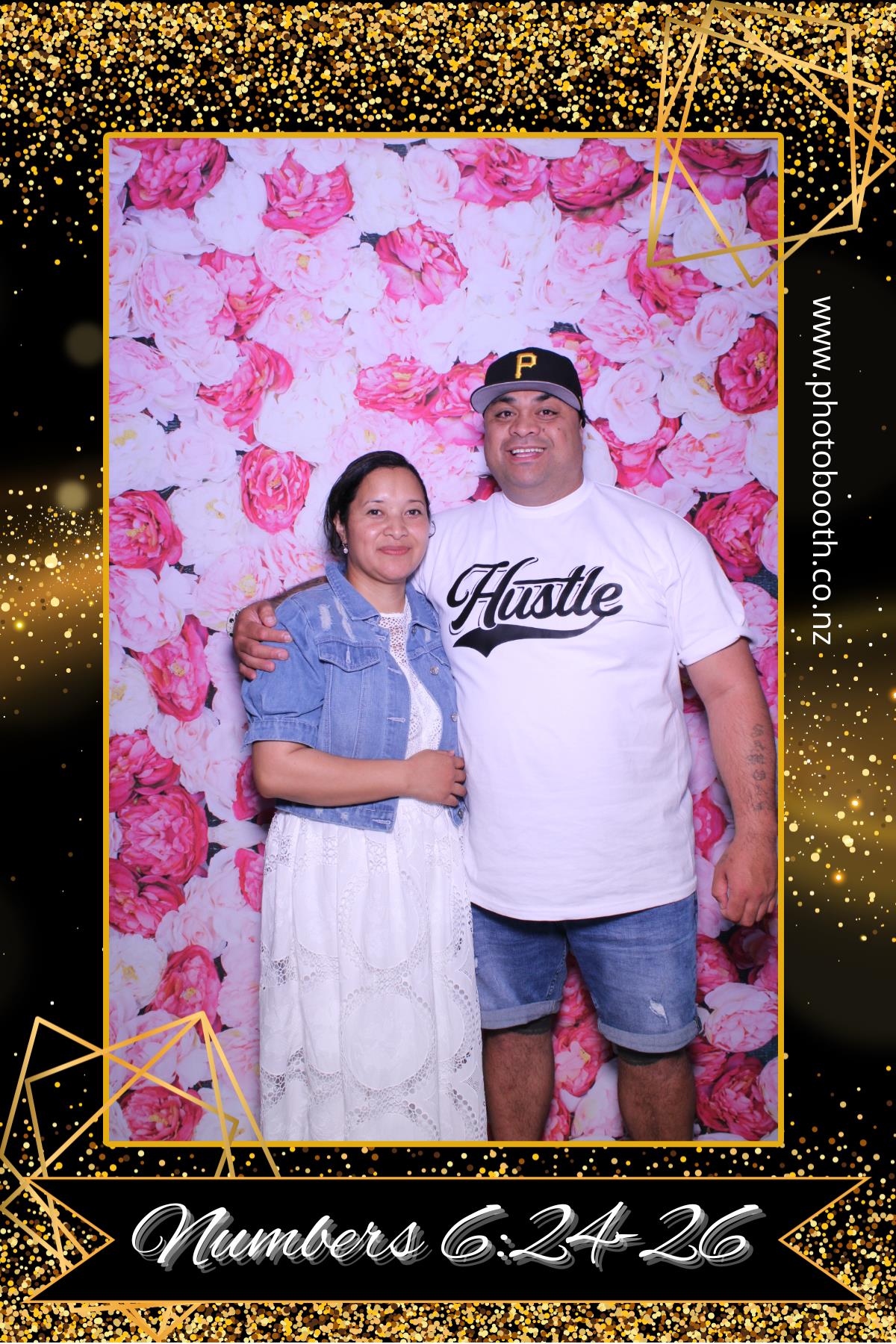 Dana's Birthday | View more photos from the event at gallery.photobooth.co.nz/u/SelfieCentral/Danas-Birthday