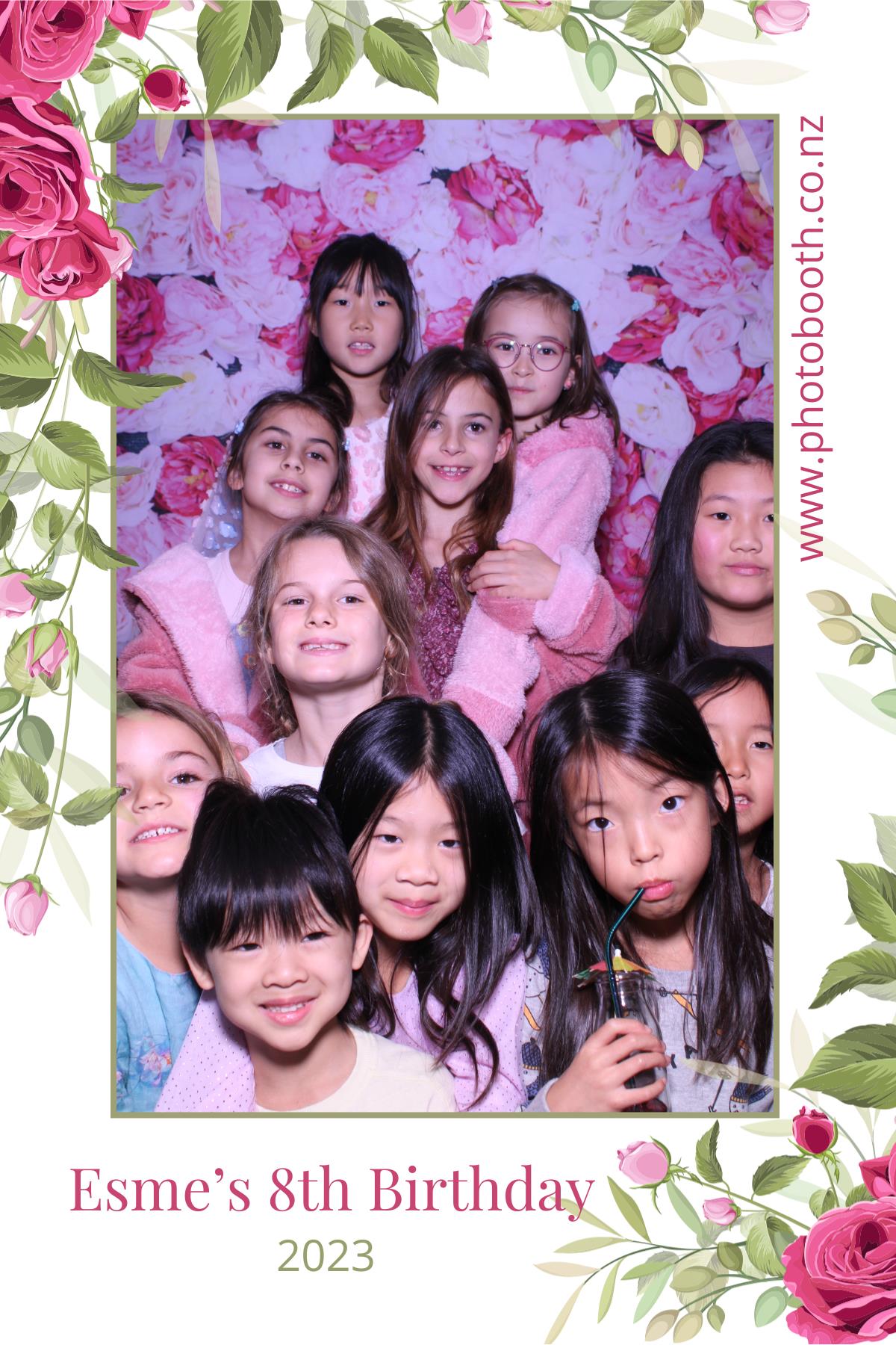 Esme's 8th Birthday | View more photos from the event at gallery.photobooth.co.nz/u/SelfieCentral/Esmes-8th-Birthday