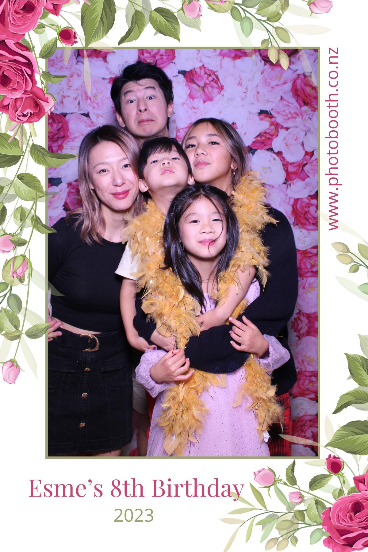 Esme's 8th Birthday | View more photos from the event at gallery.photobooth.co.nz/u/SelfieCentral/Esmes-8th-Birthday