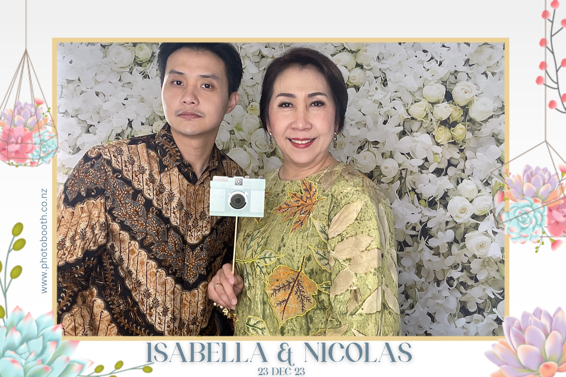 Isabella & Nicolas's Wedding | View more photos from the event at gallery.photobooth.co.nz/u/SelfieCentral/Isabella-Nicolass-Wedding