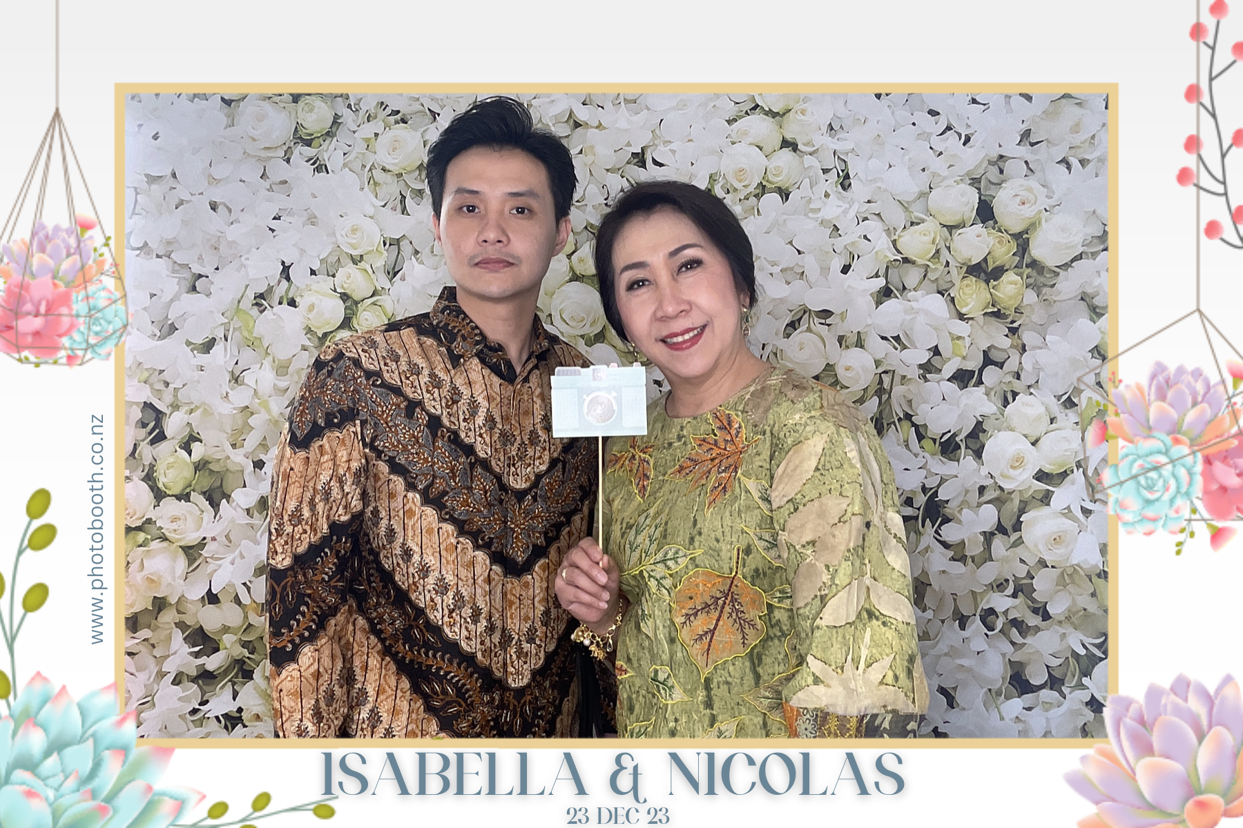 Isabella & Nicolas's Wedding | View more photos from the event at gallery.photobooth.co.nz/u/SelfieCentral/Isabella-Nicolass-Wedding