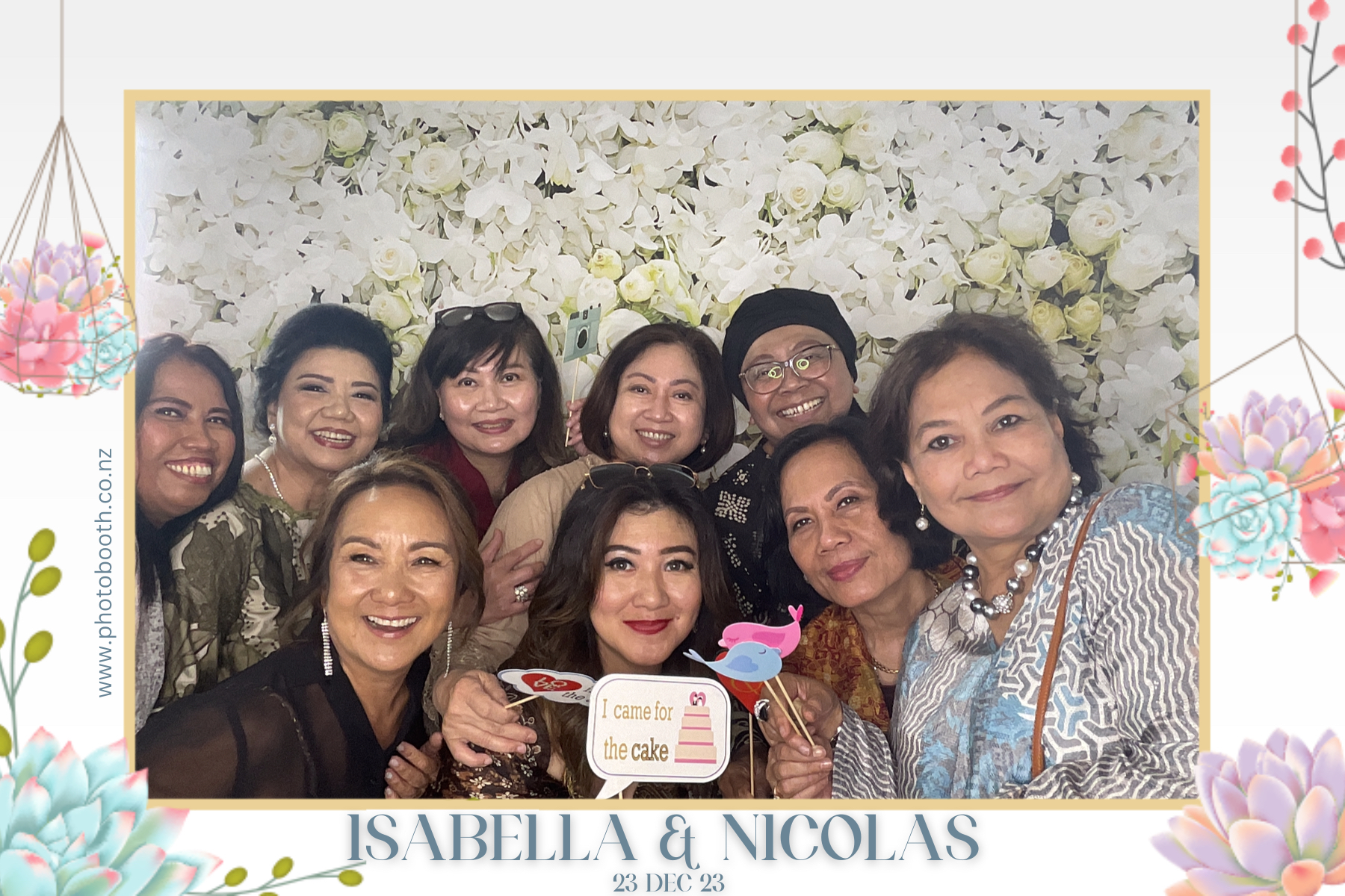 Isabella & Nicolas's Wedding | View more photos from the event at gallery.photobooth.co.nz/u/SelfieCentral/Isabella-Nicolass-Wedding