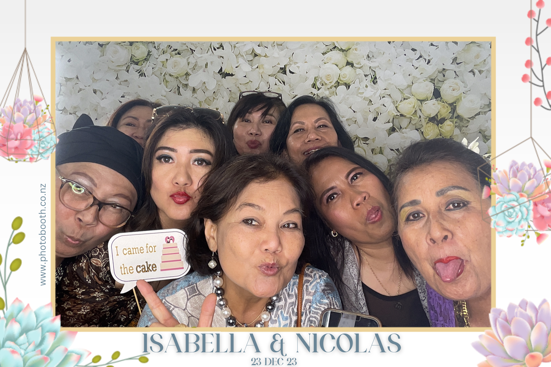 Isabella & Nicolas's Wedding | View more photos from the event at gallery.photobooth.co.nz/u/SelfieCentral/Isabella-Nicolass-Wedding