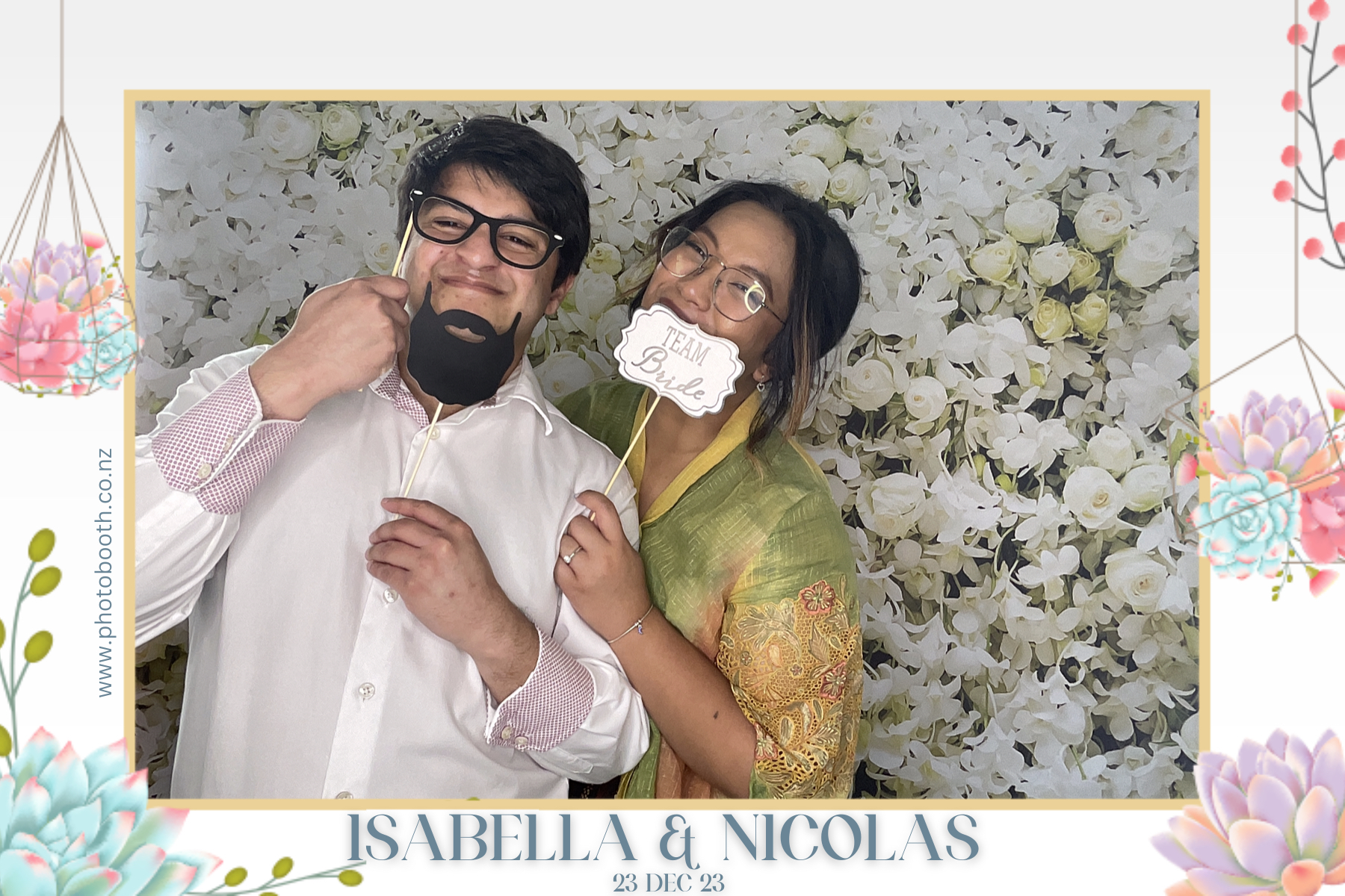 Isabella & Nicolas's Wedding | View more photos from the event at gallery.photobooth.co.nz/u/SelfieCentral/Isabella-Nicolass-Wedding