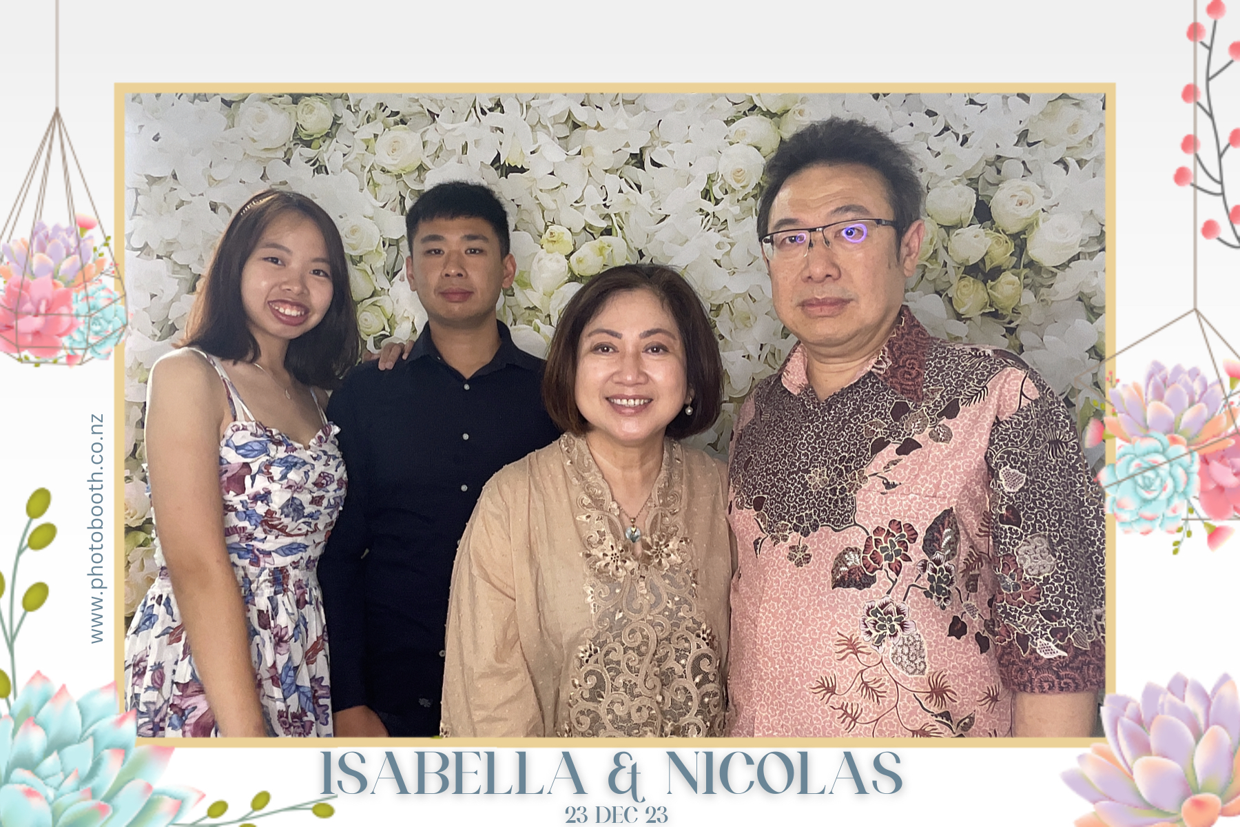 Isabella & Nicolas's Wedding | View more photos from the event at gallery.photobooth.co.nz/u/SelfieCentral/Isabella-Nicolass-Wedding
