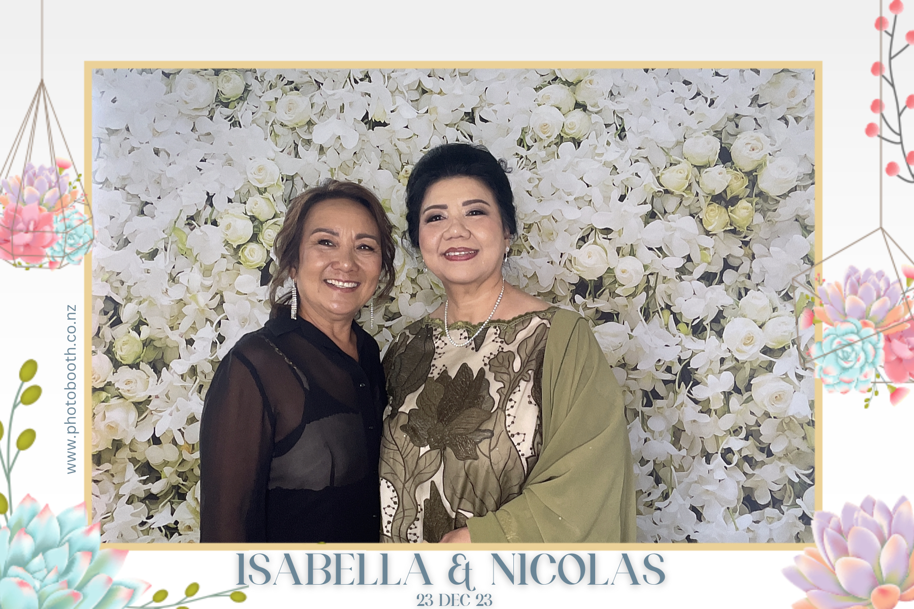 Isabella & Nicolas's Wedding | View more photos from the event at gallery.photobooth.co.nz/u/SelfieCentral/Isabella-Nicolass-Wedding