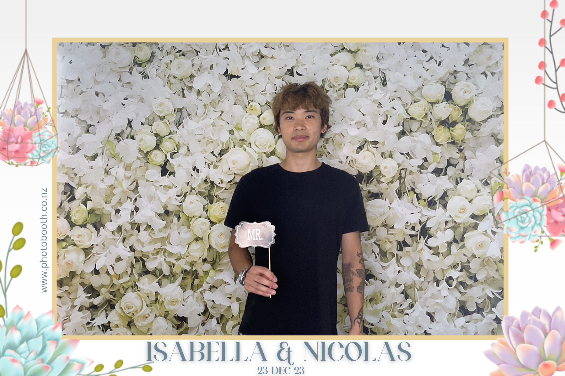 Isabella & Nicolas's Wedding | View more photos from the event at gallery.photobooth.co.nz/u/SelfieCentral/Isabella-Nicolass-Wedding