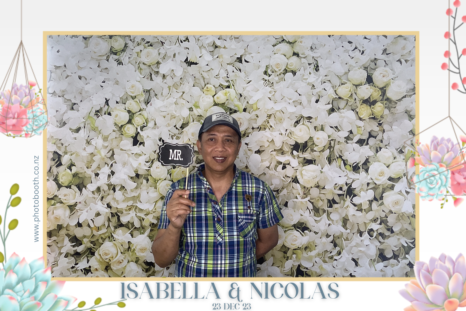 Isabella & Nicolas's Wedding | View more photos from the event at gallery.photobooth.co.nz/u/SelfieCentral/Isabella-Nicolass-Wedding