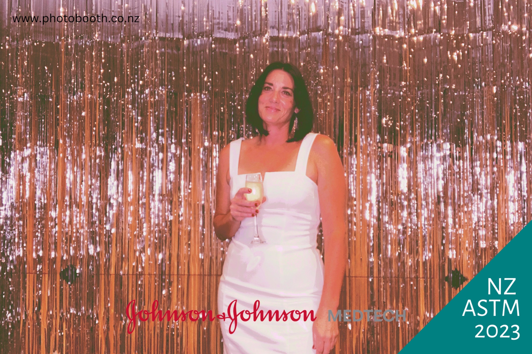 J & J Awards Night | View more photos from the event at gallery.photobooth.co.nz/u/SelfieCentral/J-J-Awards-Night