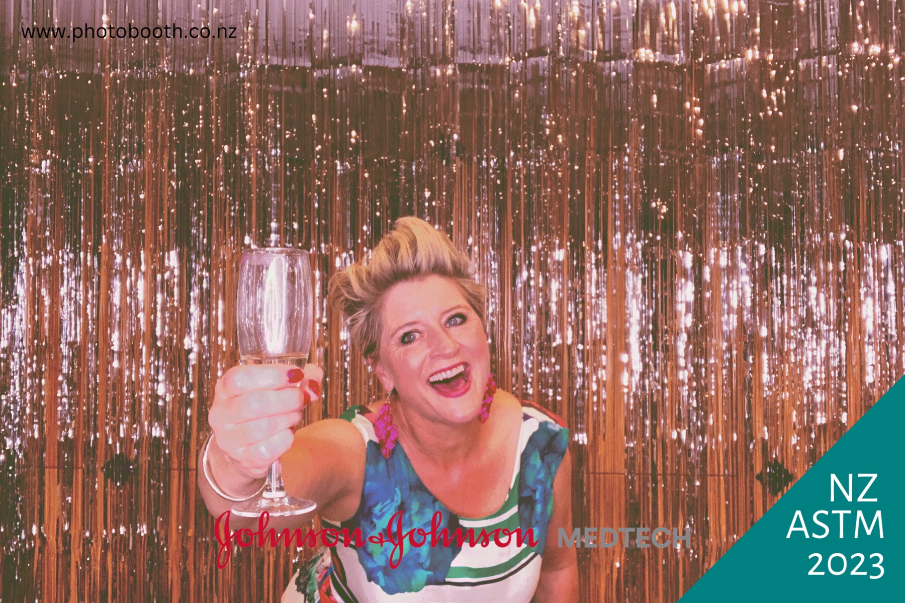 J & J Awards Night | View more photos from the event at gallery.photobooth.co.nz/u/SelfieCentral/J-J-Awards-Night