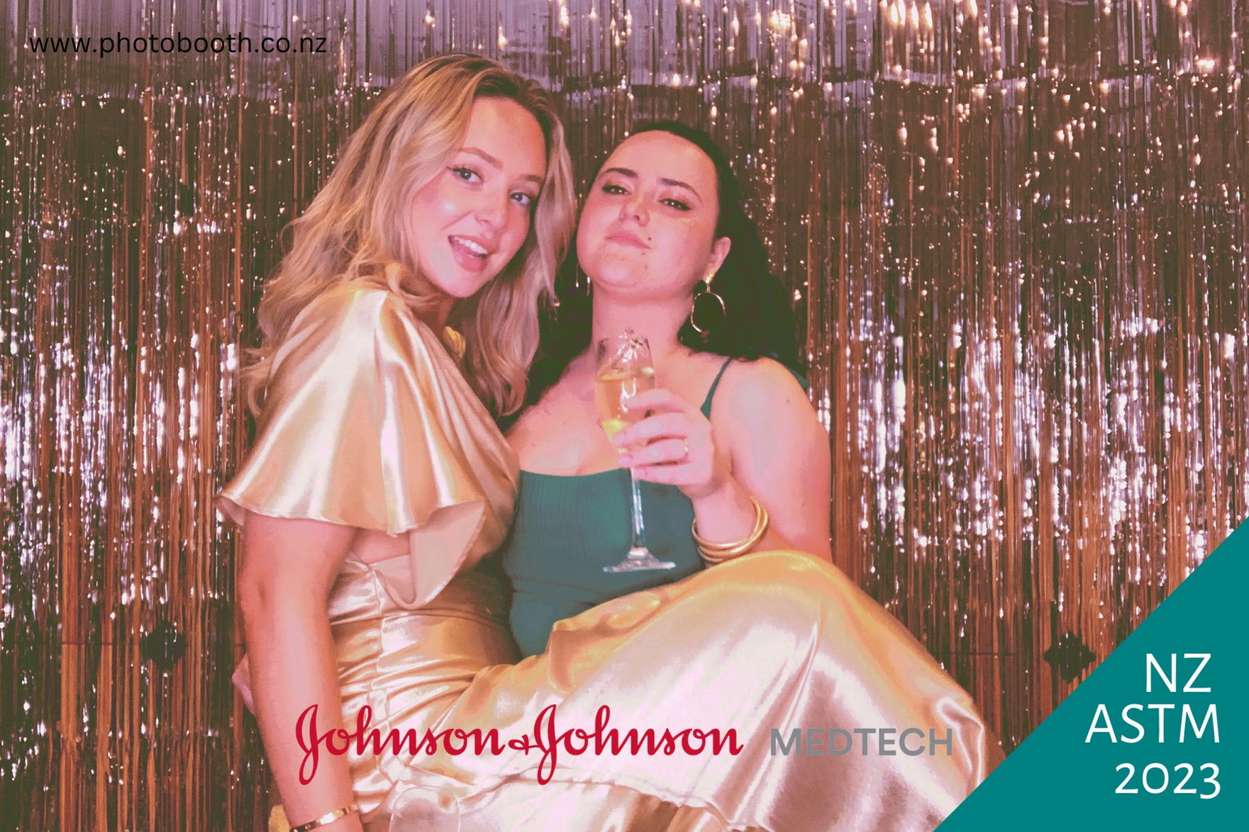 J & J Awards Night | View more photos from the event at gallery.photobooth.co.nz/u/SelfieCentral/J-J-Awards-Night