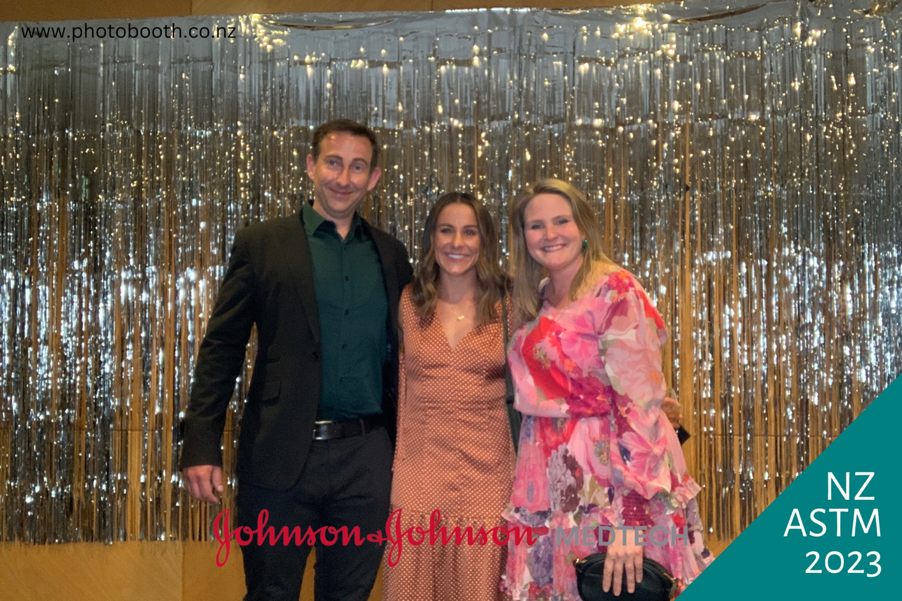 J & J Awards Night | View more photos from the event at gallery.photobooth.co.nz/u/SelfieCentral/J-J-Awards-Night