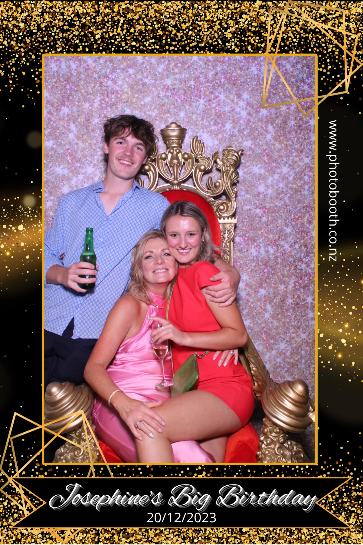 Josephine's Big Birthday | View more photos from the event at gallery.photobooth.co.nz/u/SelfieCentral/Josephines-Big-Birthday