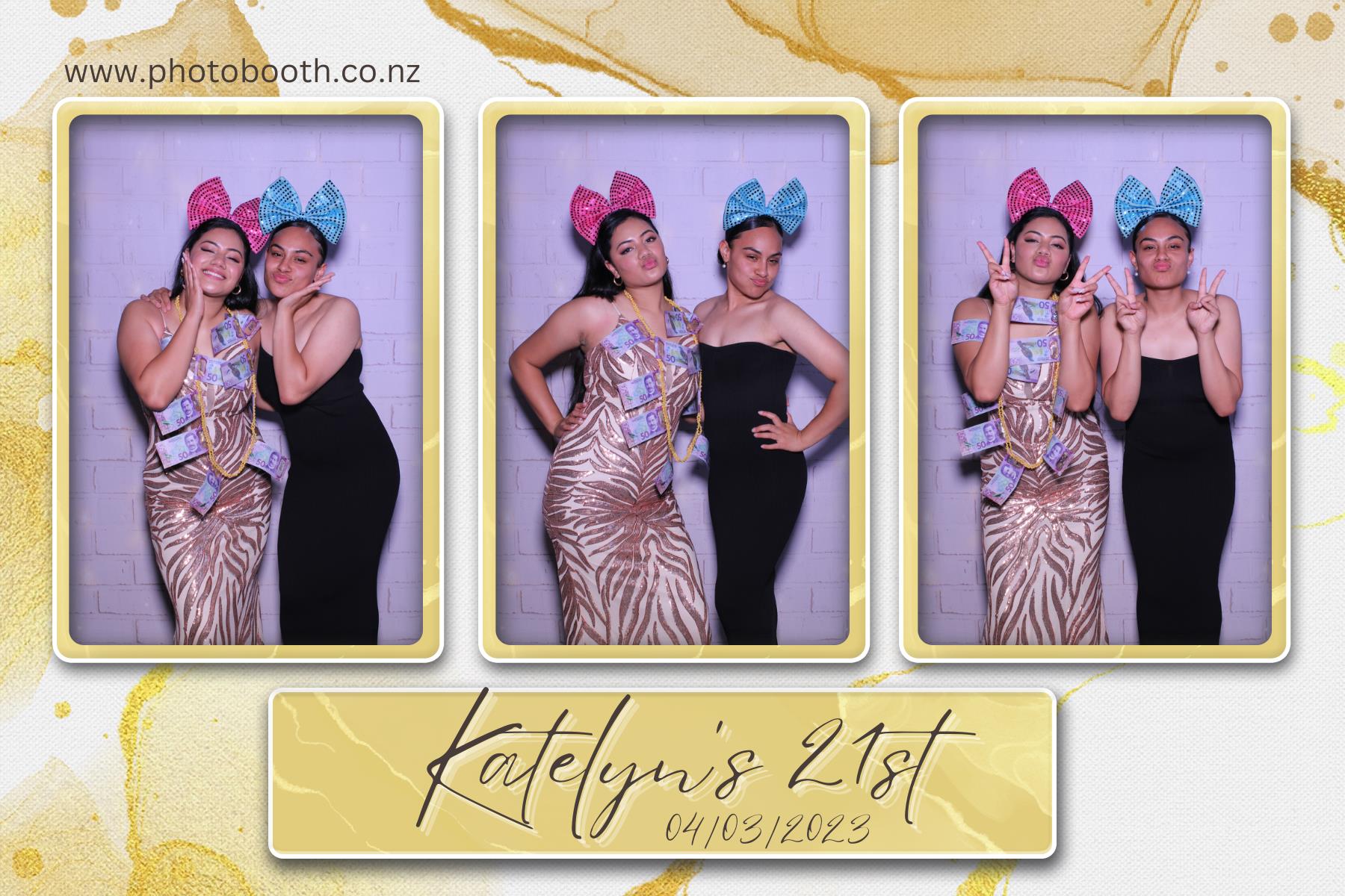 Katelyn's 21st | View more photos from the event at gallery.photobooth.co.nz/u/SelfieCentral/Katelyns-21st