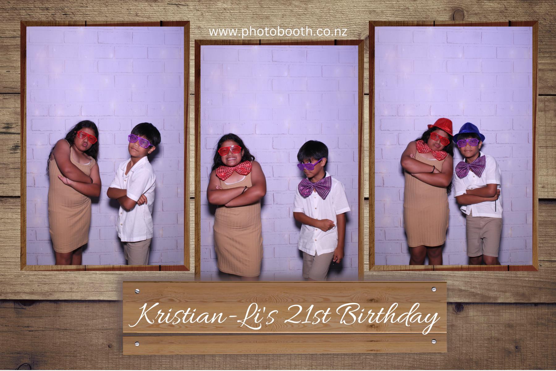 Kristian-Li's 21st | View more photos from the event at gallery.photobooth.co.nz/u/SelfieCentral/Kristian-Lis-21st