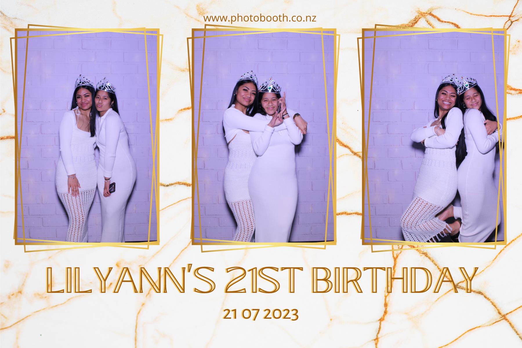 Lilyann's 21st | View more photos from the event at gallery.photobooth.co.nz/u/SelfieCentral/Lilyanns-21st