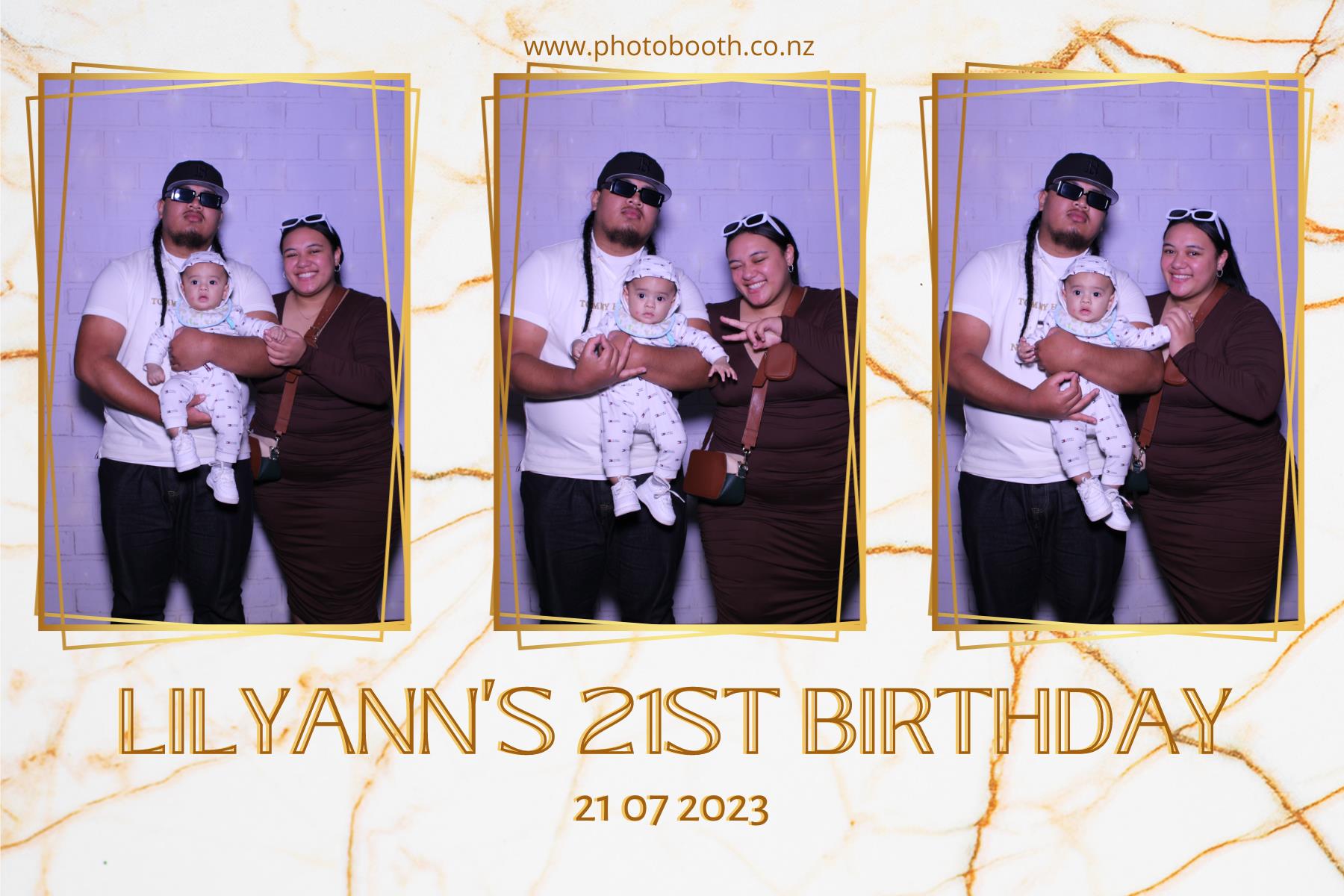 Lilyann's 21st | View more photos from the event at gallery.photobooth.co.nz/u/SelfieCentral/Lilyanns-21st