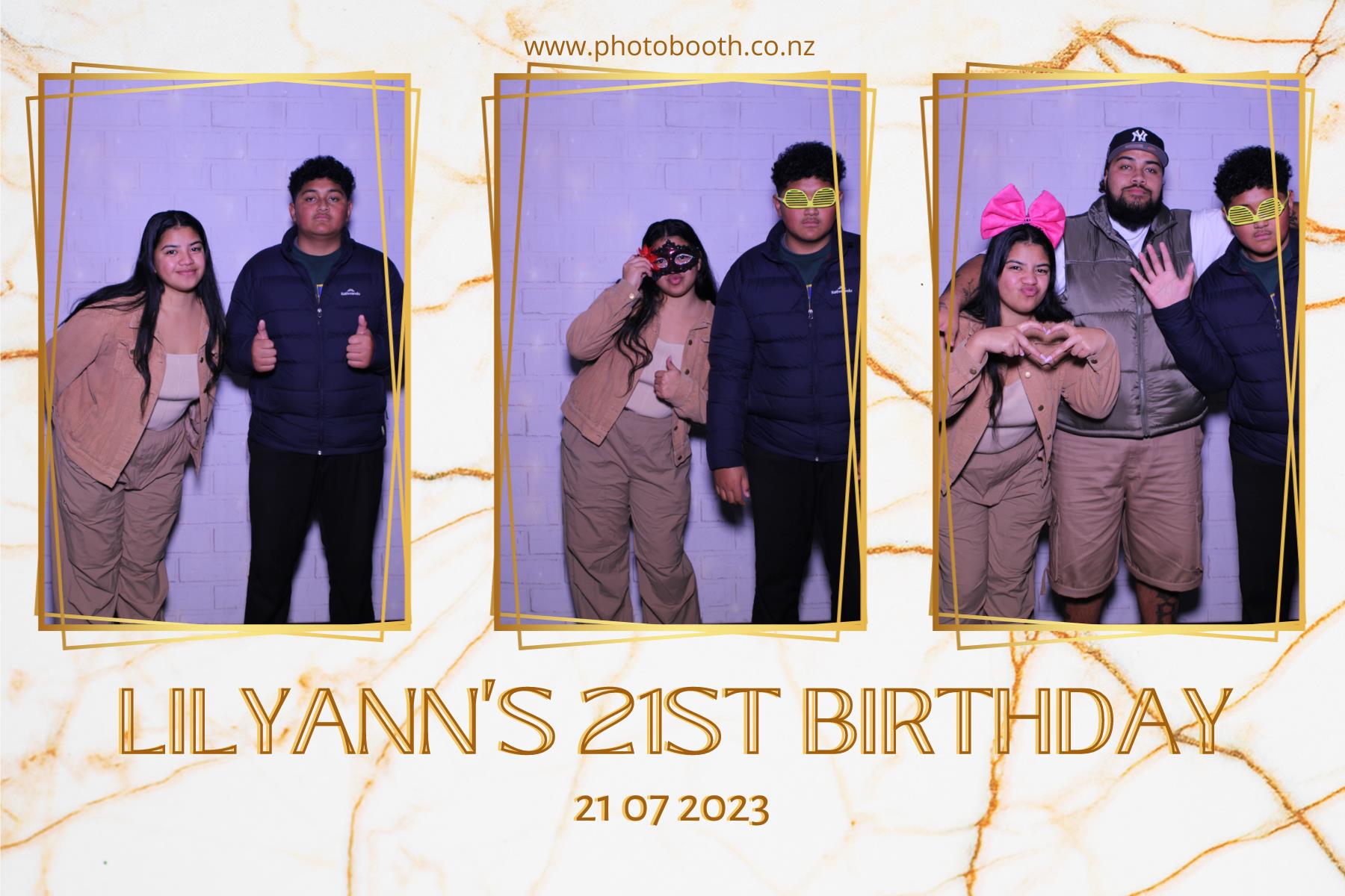Lilyann's 21st | View more photos from the event at gallery.photobooth.co.nz/u/SelfieCentral/Lilyanns-21st