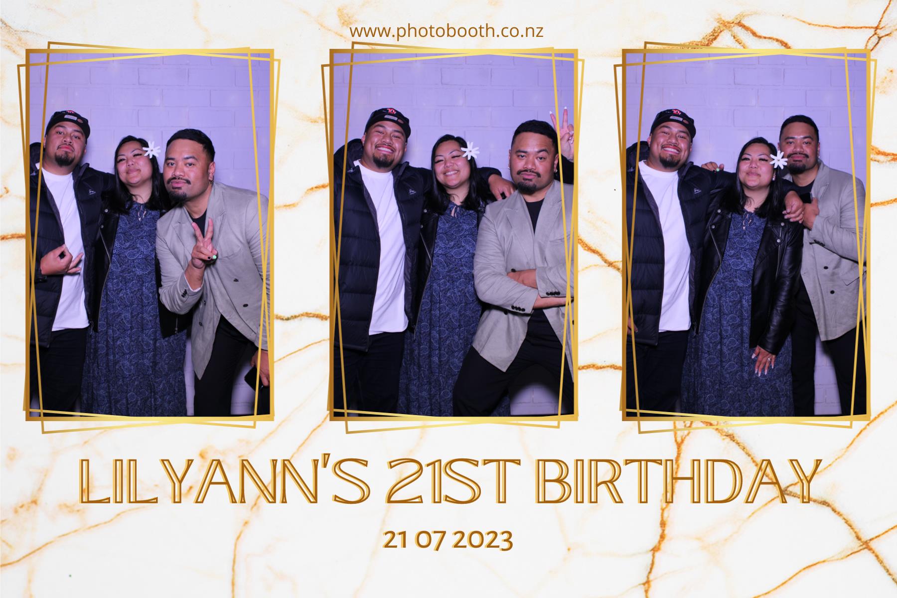 Lilyann's 21st | View more photos from the event at gallery.photobooth.co.nz/u/SelfieCentral/Lilyanns-21st