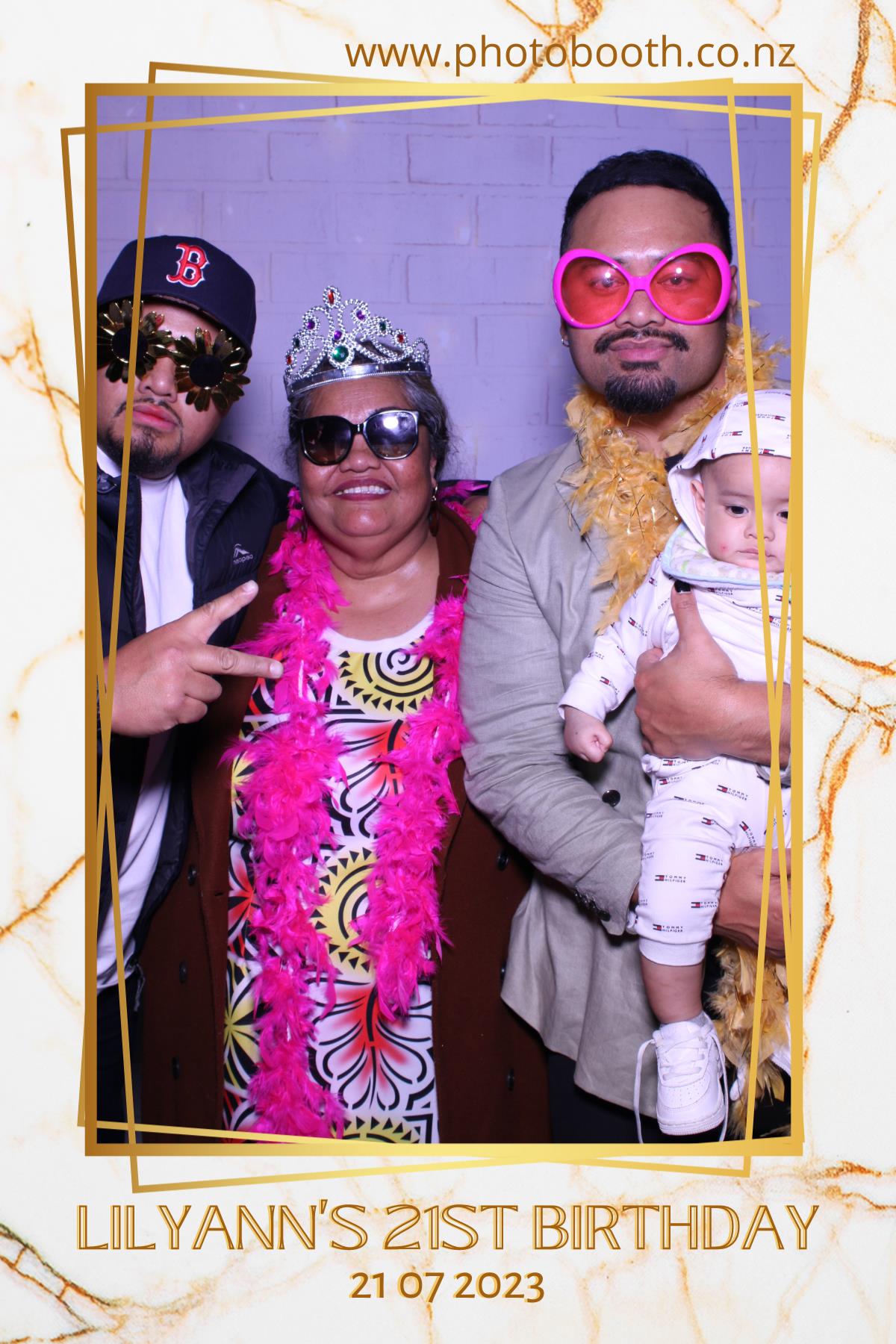 Lilyann's 21st | View more photos from the event at gallery.photobooth.co.nz/u/SelfieCentral/Lilyanns-21st