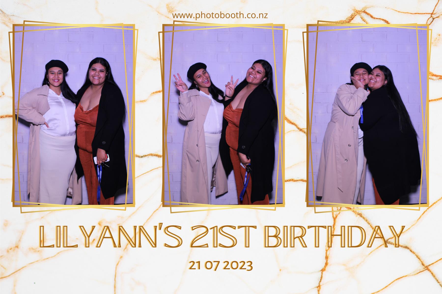 Lilyann's 21st | View more photos from the event at gallery.photobooth.co.nz/u/SelfieCentral/Lilyanns-21st