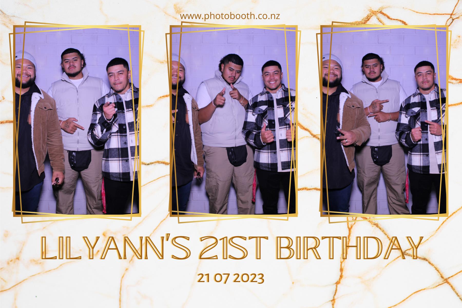 Lilyann's 21st | View more photos from the event at gallery.photobooth.co.nz/u/SelfieCentral/Lilyanns-21st
