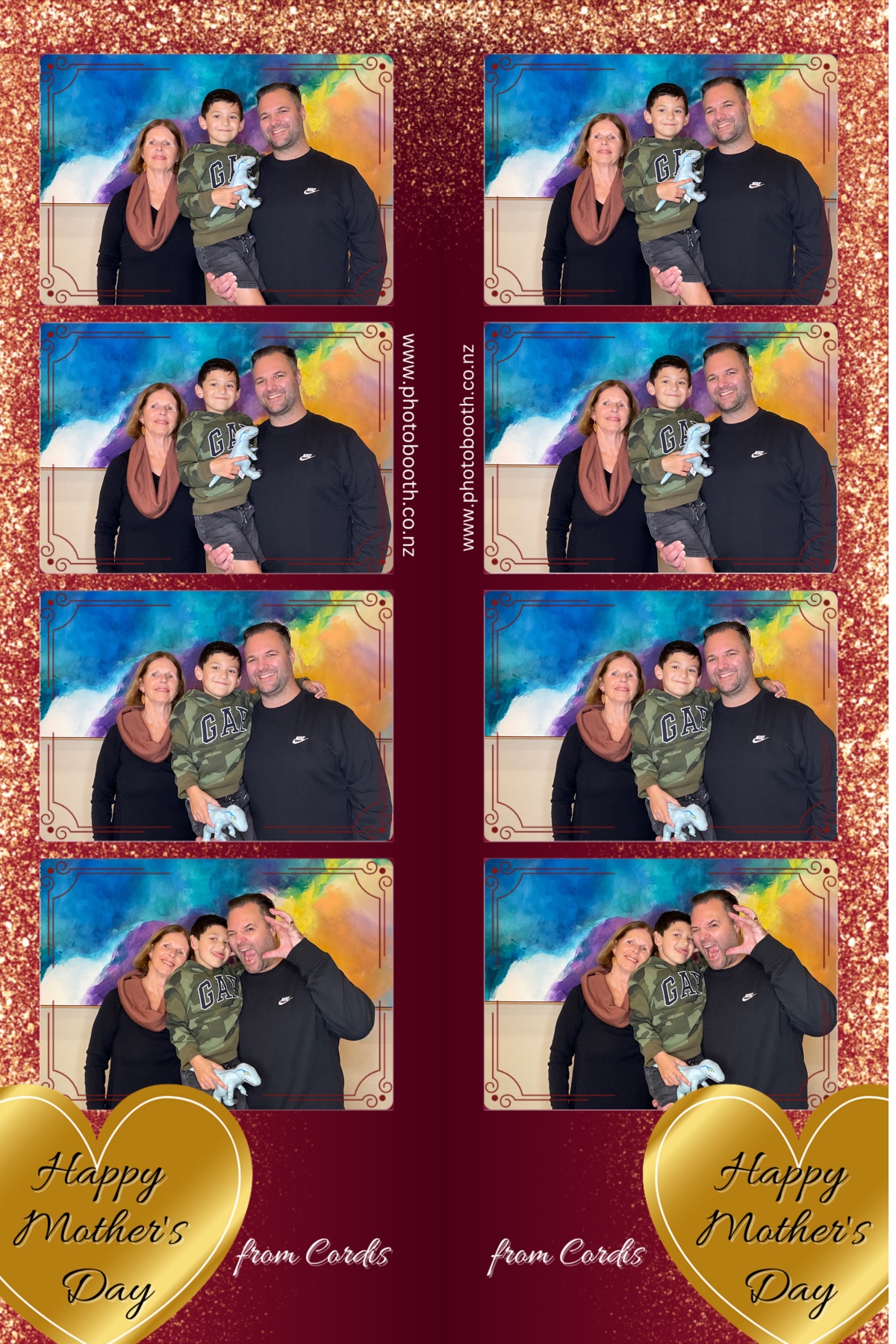 Mothers Day at the Cordis | View more photos from the event at gallery.photobooth.co.nz/u/SelfieCentral/Mothers-Day-at-the-Cordis