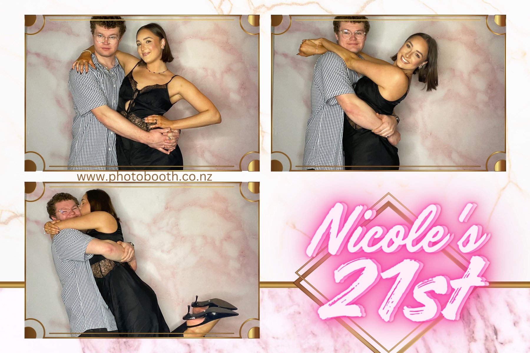Nicole's 21st | View more photos from the event at gallery.photobooth.co.nz/u/SelfieCentral/Nicoles-21st