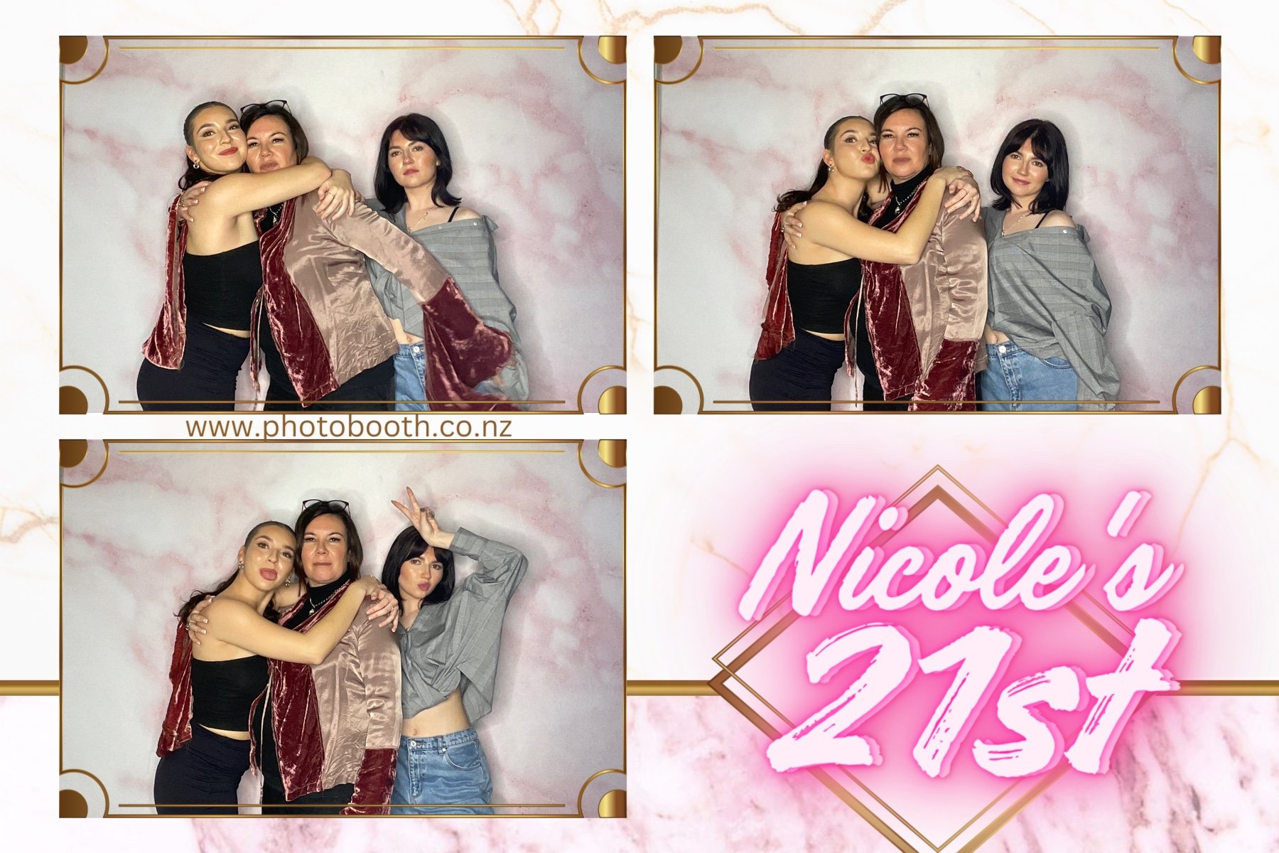 Nicole's 21st | View more photos from the event at gallery.photobooth.co.nz/u/SelfieCentral/Nicoles-21st