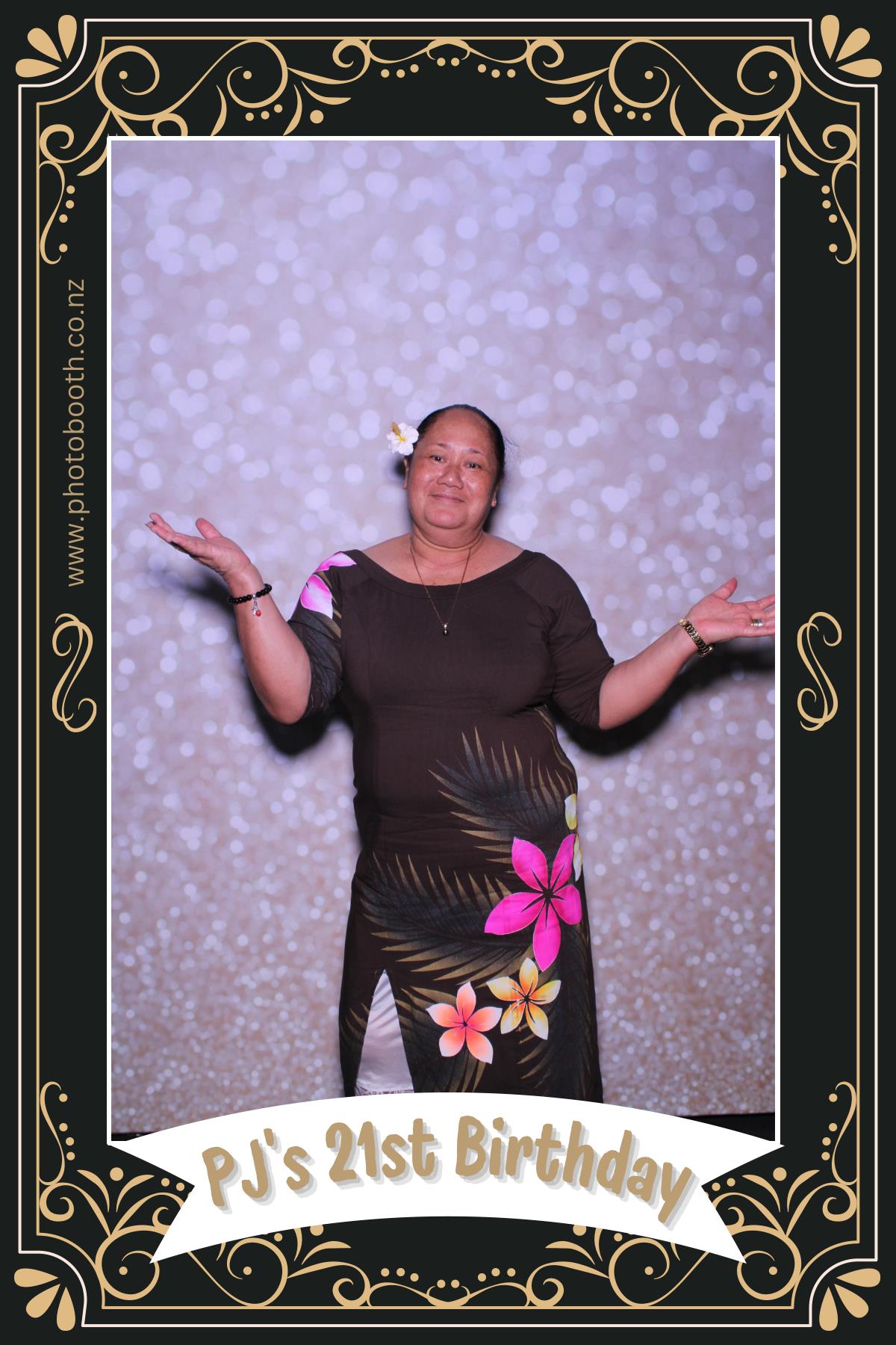 PJ's 21st | View more photos from the event at gallery.photobooth.co.nz/u/SelfieCentral/PJs-21st