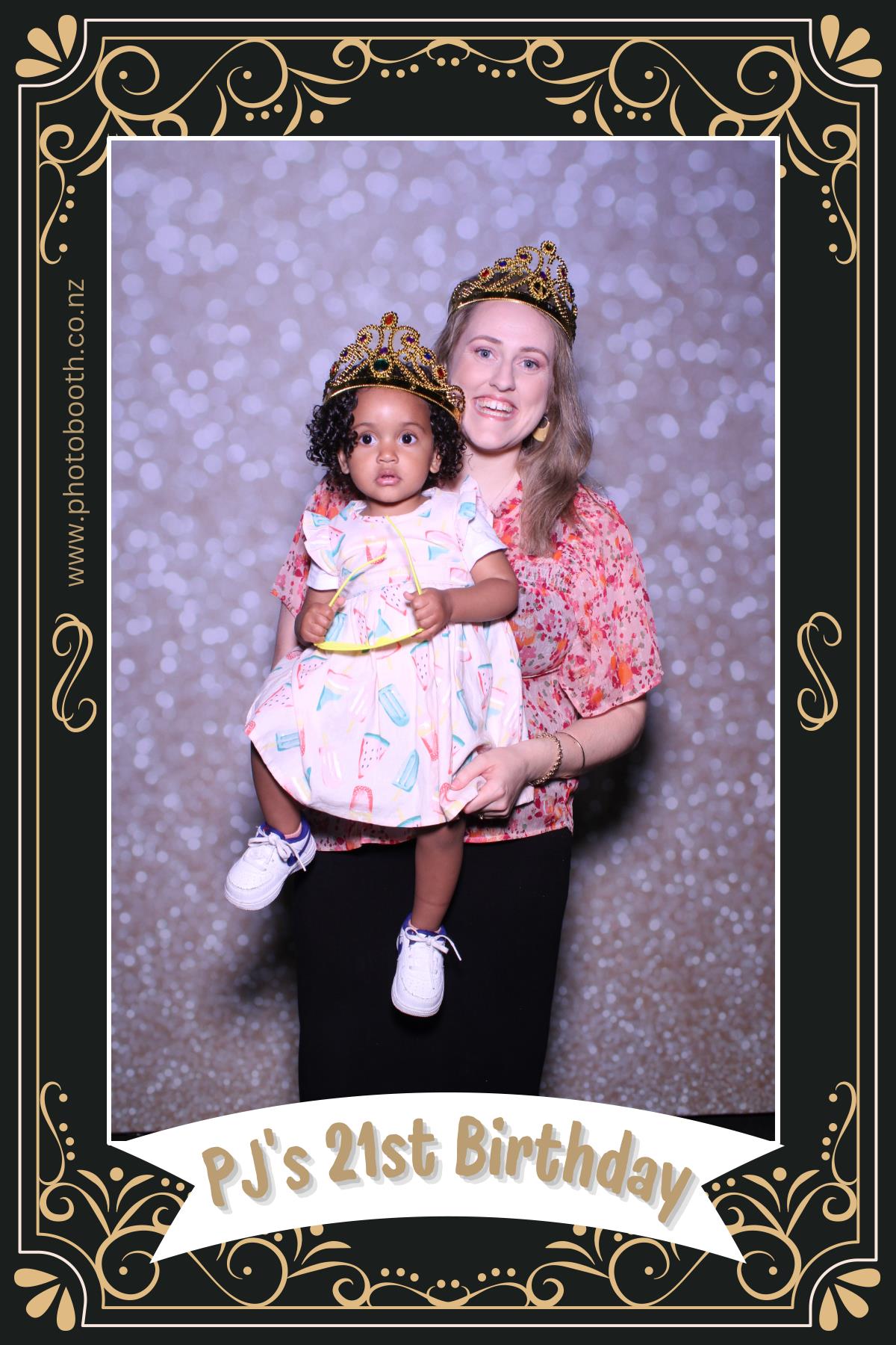 PJ's 21st | View more photos from the event at gallery.photobooth.co.nz/u/SelfieCentral/PJs-21st