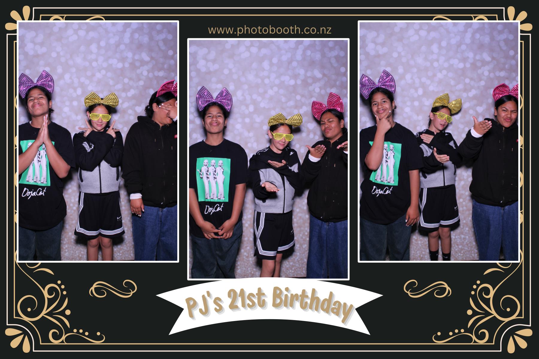 PJ's 21st | View more photos from the event at gallery.photobooth.co.nz/u/SelfieCentral/PJs-21st