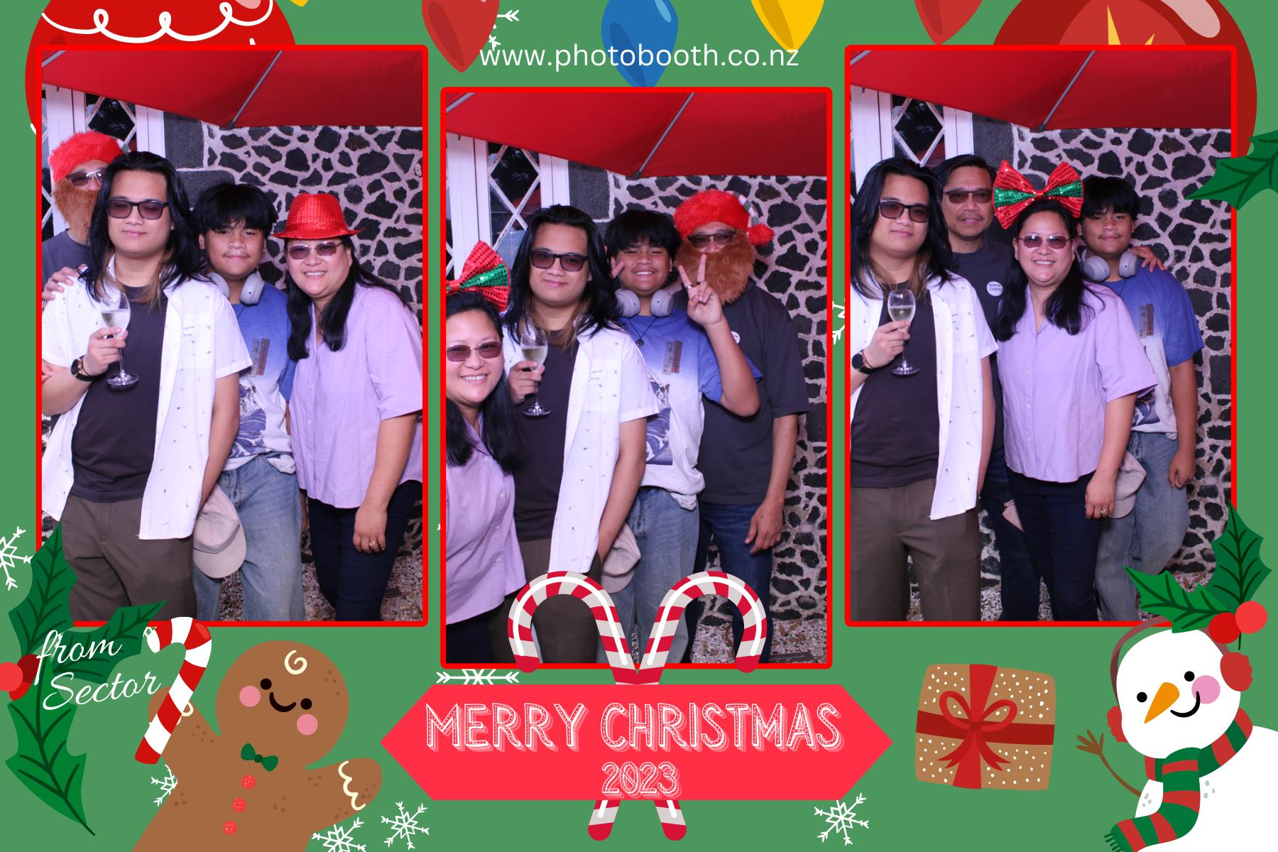 Sektor Christmas Party | View more photos from the event at gallery.photobooth.co.nz/u/SelfieCentral/Sektor-Christmas-Party-0