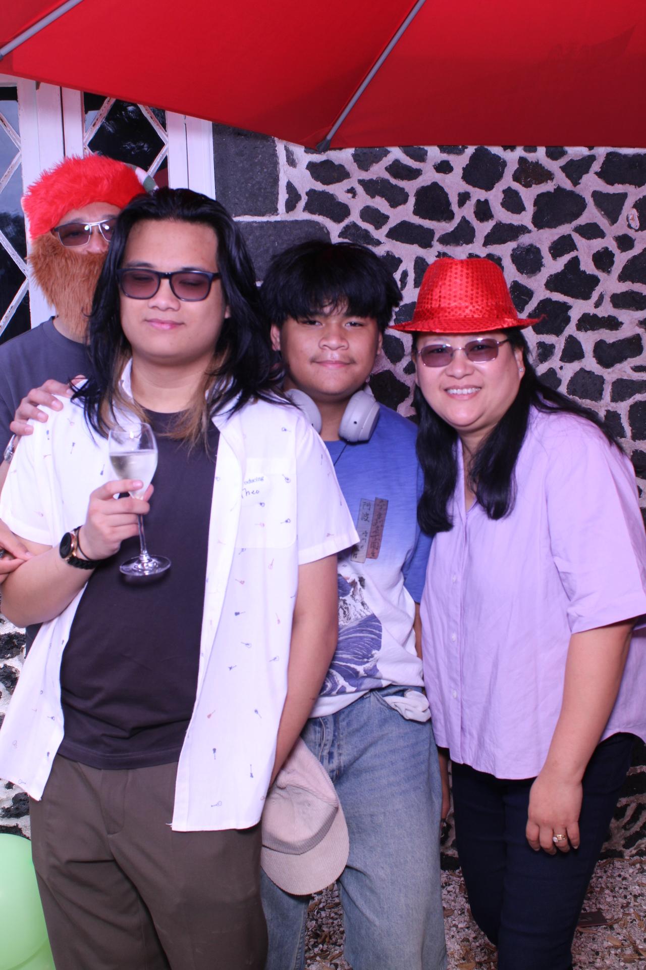 Sektor Christmas Party | View more photos from the event at gallery.photobooth.co.nz/u/SelfieCentral/Sektor-Christmas-Party-0