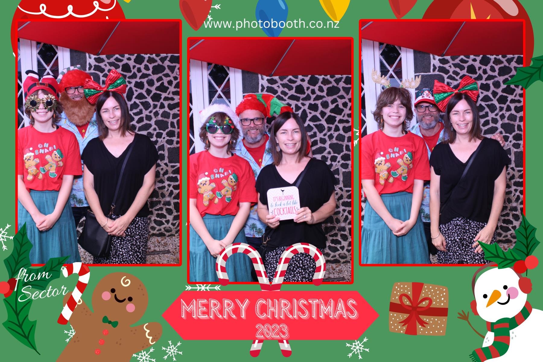Sektor Christmas Party | View more photos from the event at gallery.photobooth.co.nz/u/SelfieCentral/Sektor-Christmas-Party-0