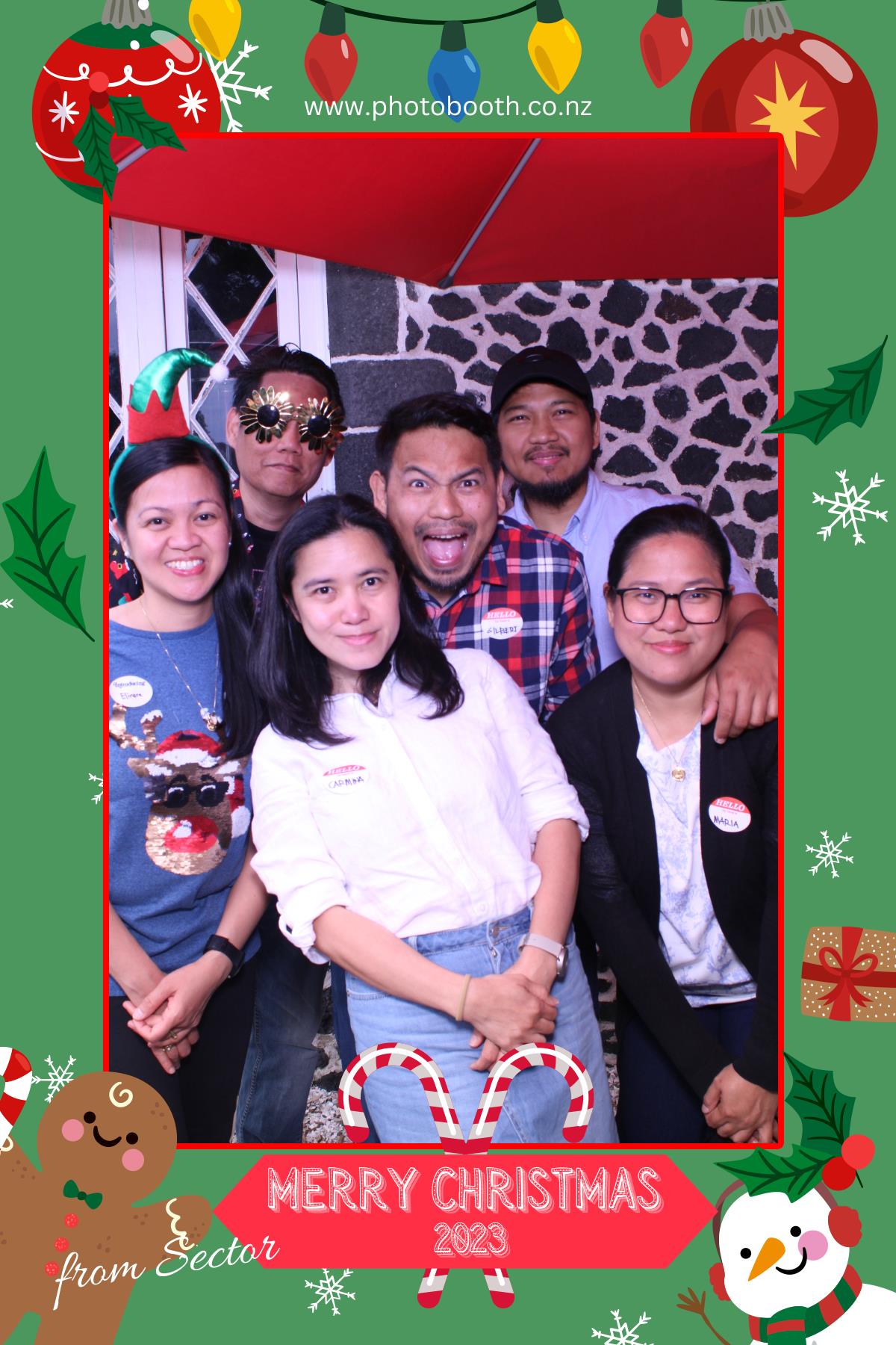 Sektor Christmas Party | View more photos from the event at gallery.photobooth.co.nz/u/SelfieCentral/Sektor-Christmas-Party-0