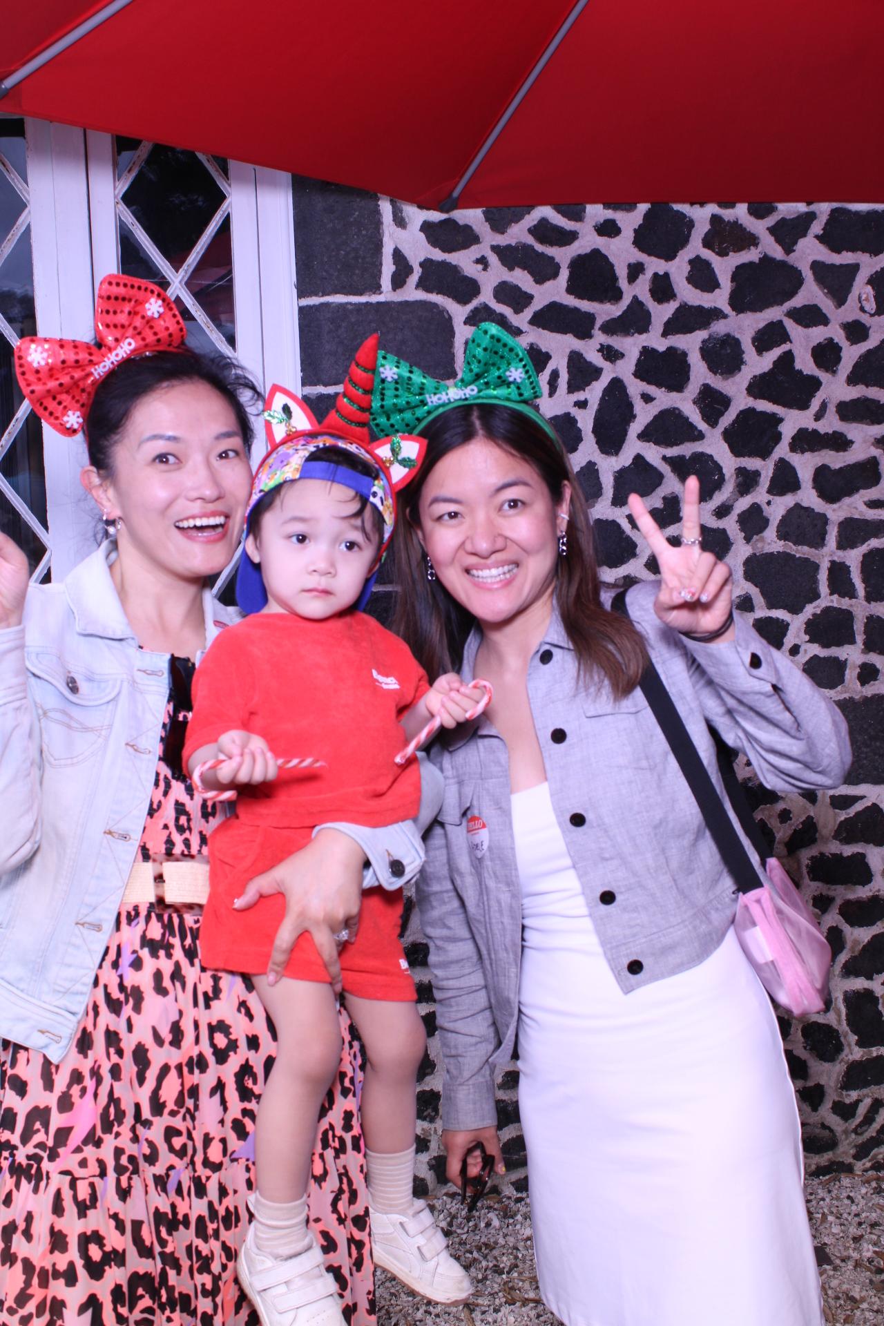 Sektor Christmas Party | View more photos from the event at gallery.photobooth.co.nz/u/SelfieCentral/Sektor-Christmas-Party-0