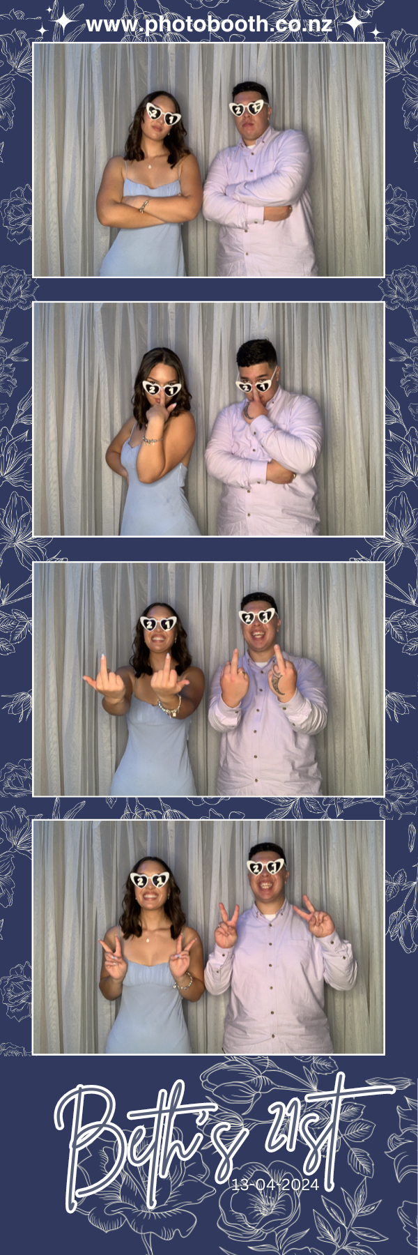 Beth's 21st | View more photos from the event at gallery.photobooth.co.nz/u/SelfieCentral/Beths-21st