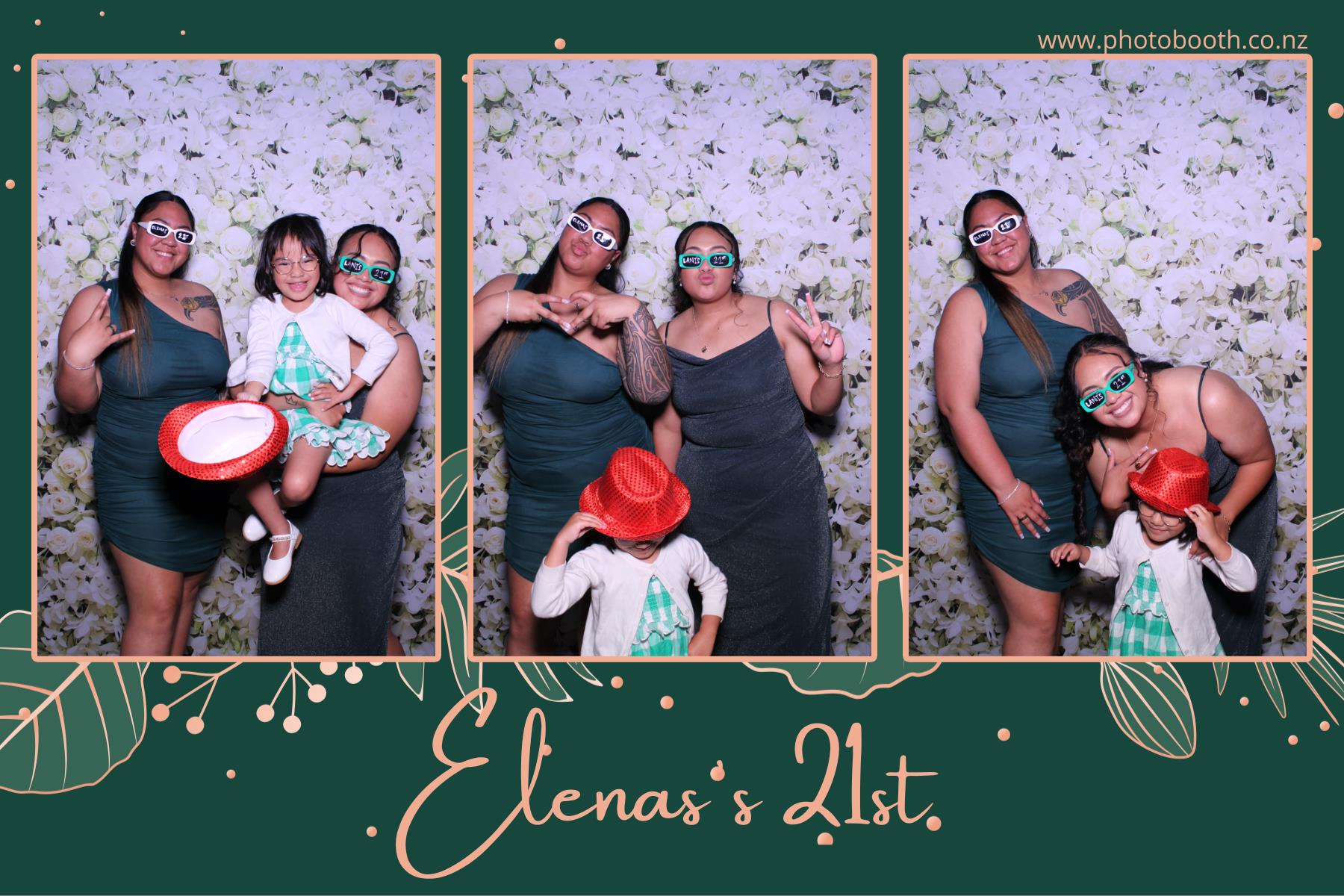 Elenas's 21st | View more photos from the event at gallery.photobooth.co.nz/u/SelfieCentral/Elenass-21st
