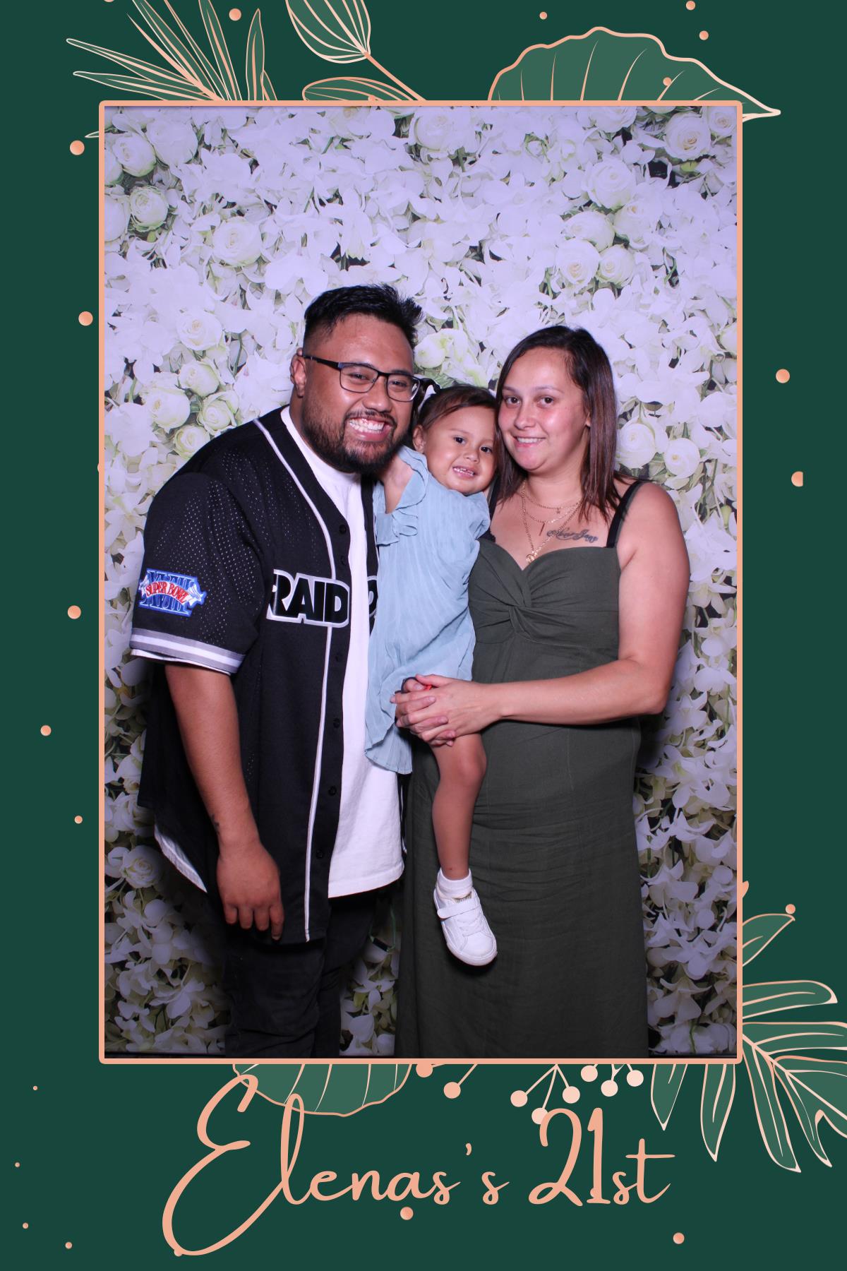 Elenas's 21st | View more photos from the event at gallery.photobooth.co.nz/u/SelfieCentral/Elenass-21st