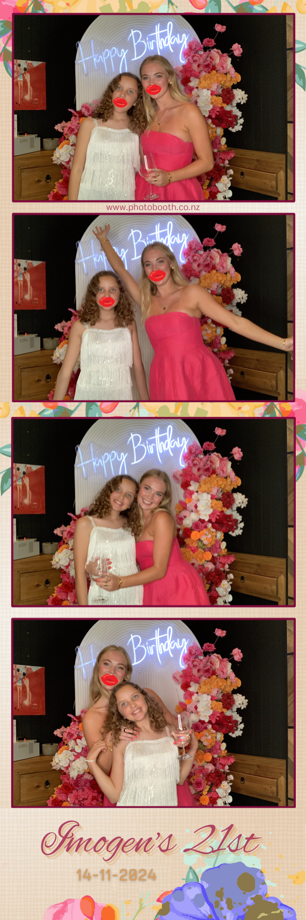 Imogen’s 21st | View more photos from the event at gallery.photobooth.co.nz/u/SelfieCentral/Imogen’s-21st