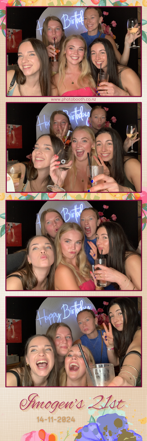 Imogen’s 21st | View more photos from the event at gallery.photobooth.co.nz/u/SelfieCentral/Imogen’s-21st