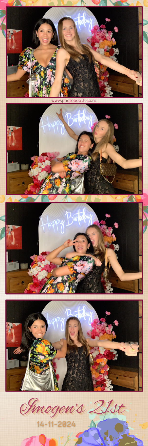 Imogen’s 21st | View more photos from the event at gallery.photobooth.co.nz/u/SelfieCentral/Imogen’s-21st