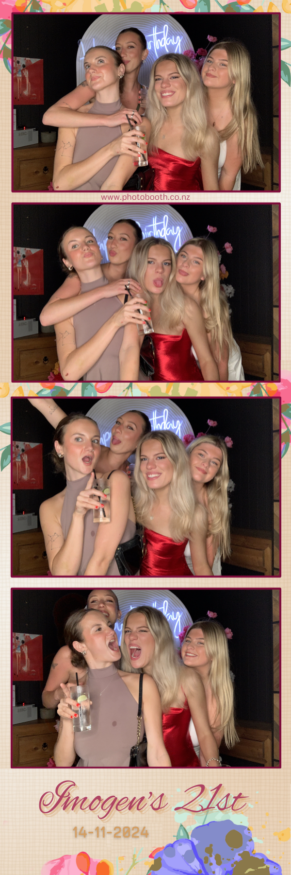 Imogen’s 21st | View more photos from the event at gallery.photobooth.co.nz/u/SelfieCentral/Imogen’s-21st